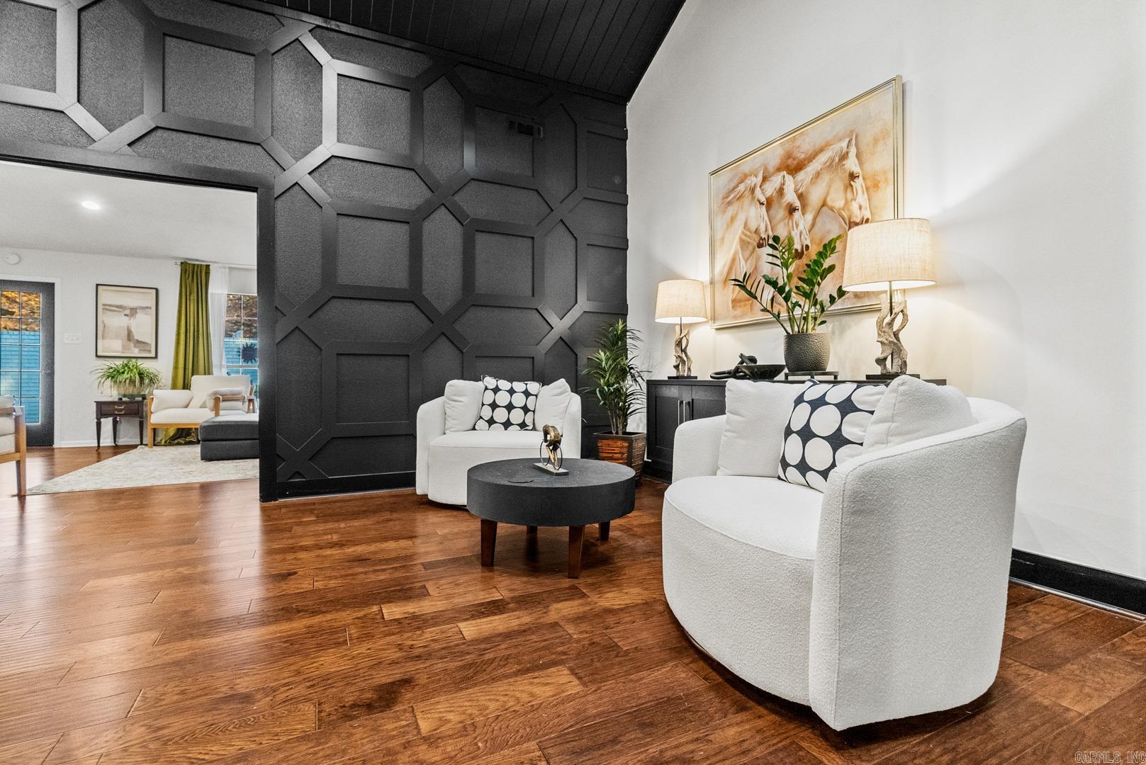 5 Rivercrest Circle