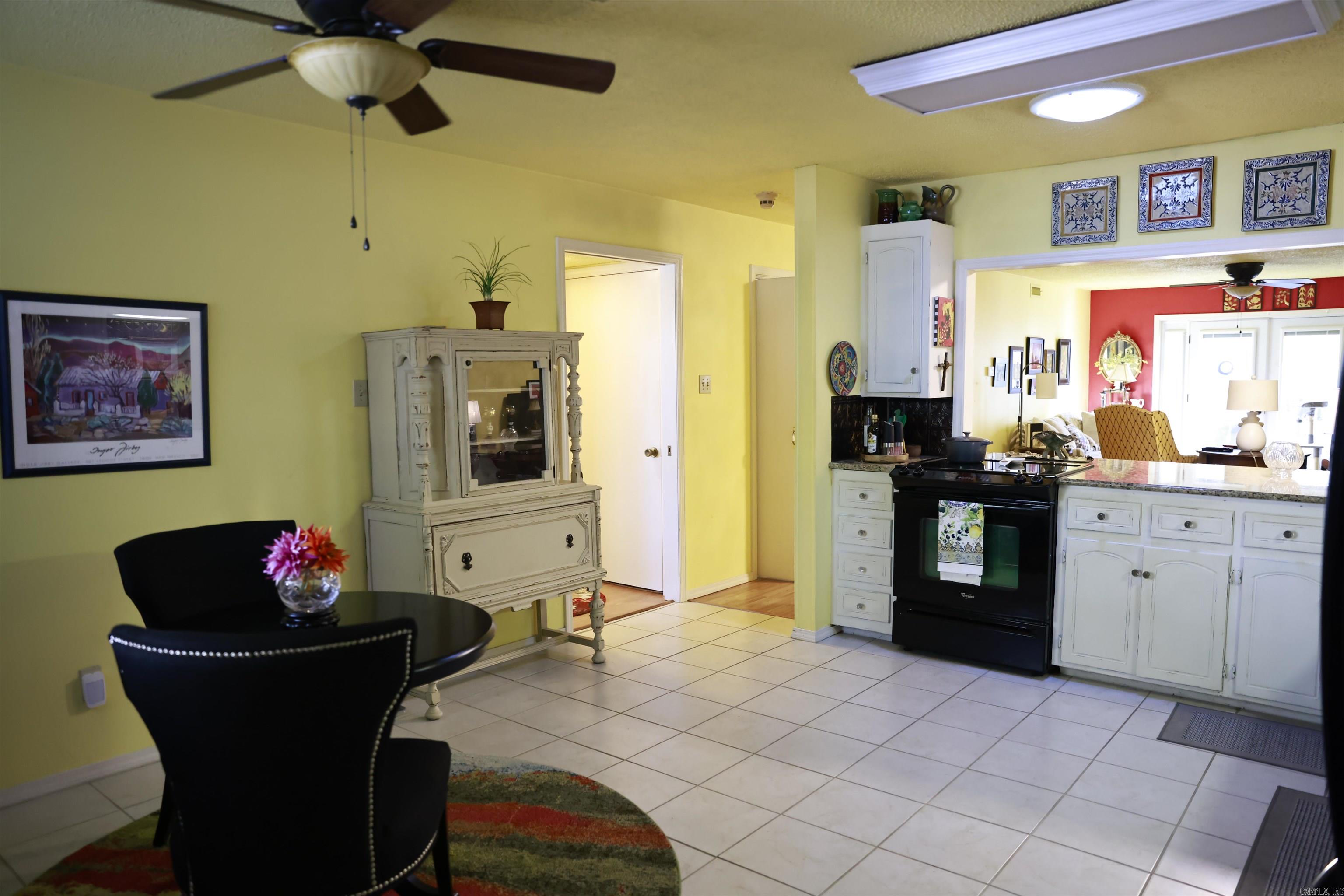 109 Indian Hills St Unit: B-10