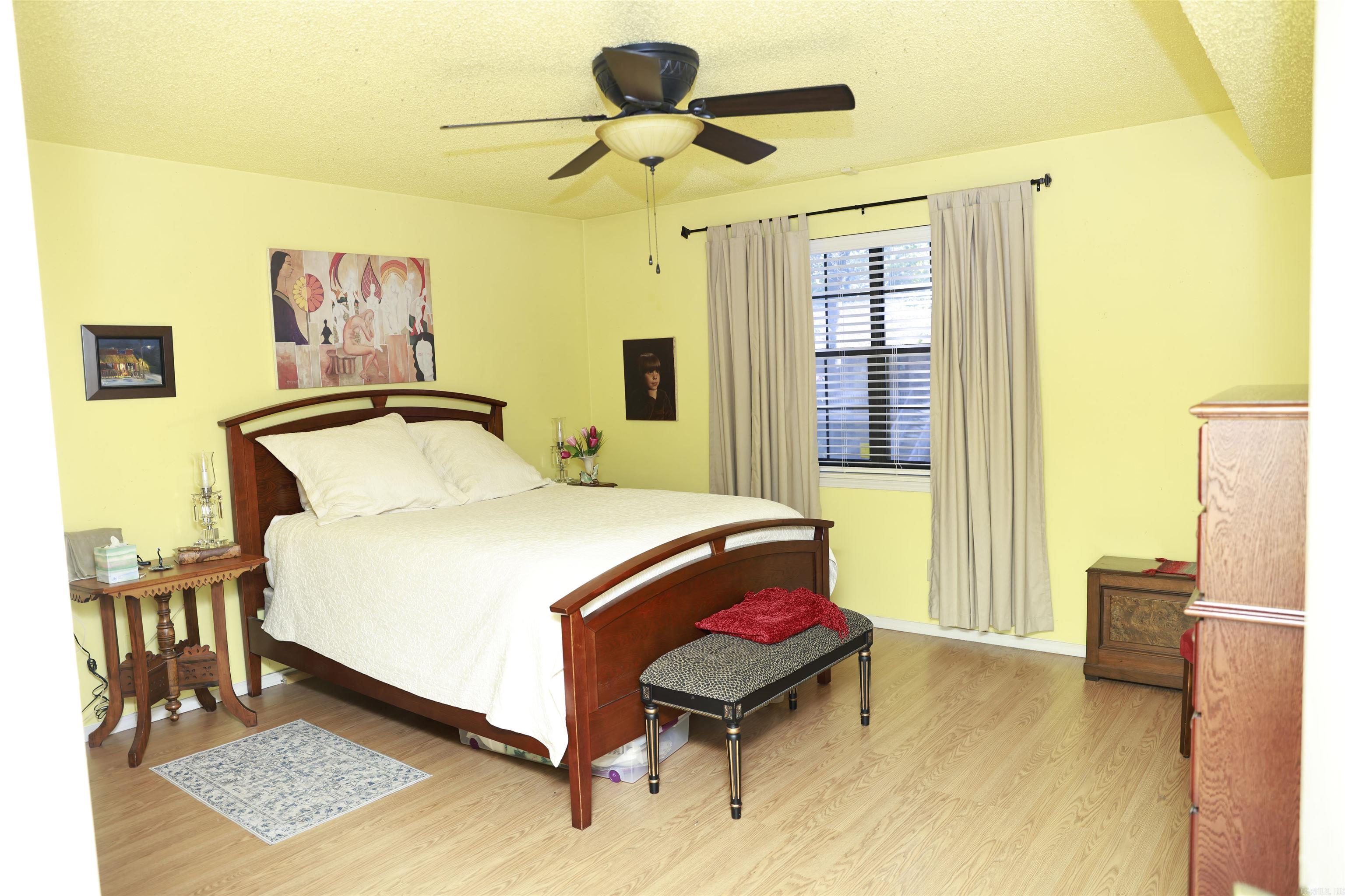 109 Indian Hills St Unit: B-10