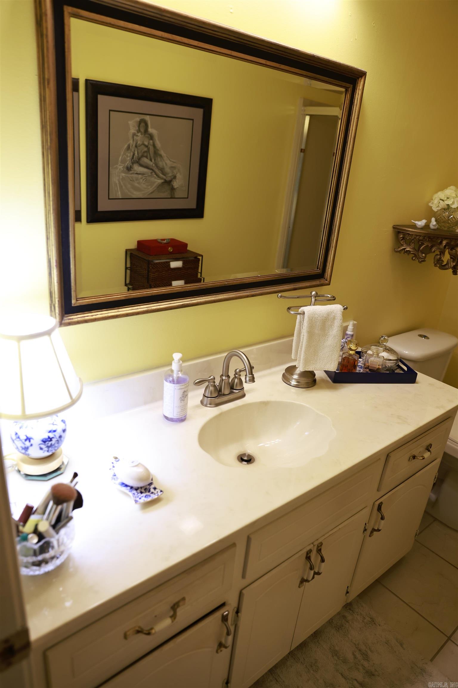 109 Indian Hills St Unit: B-10