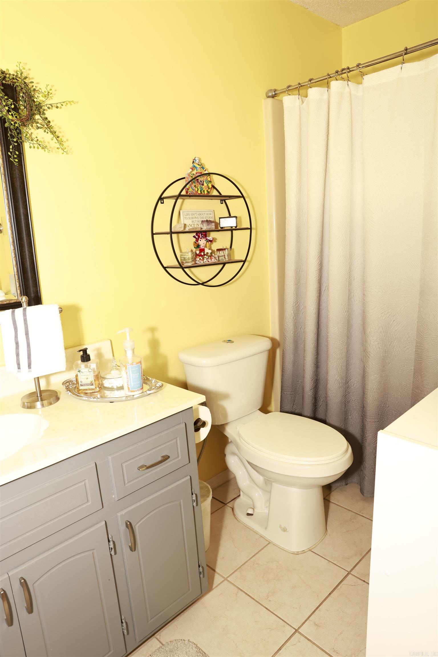 109 Indian Hills St Unit: B-10