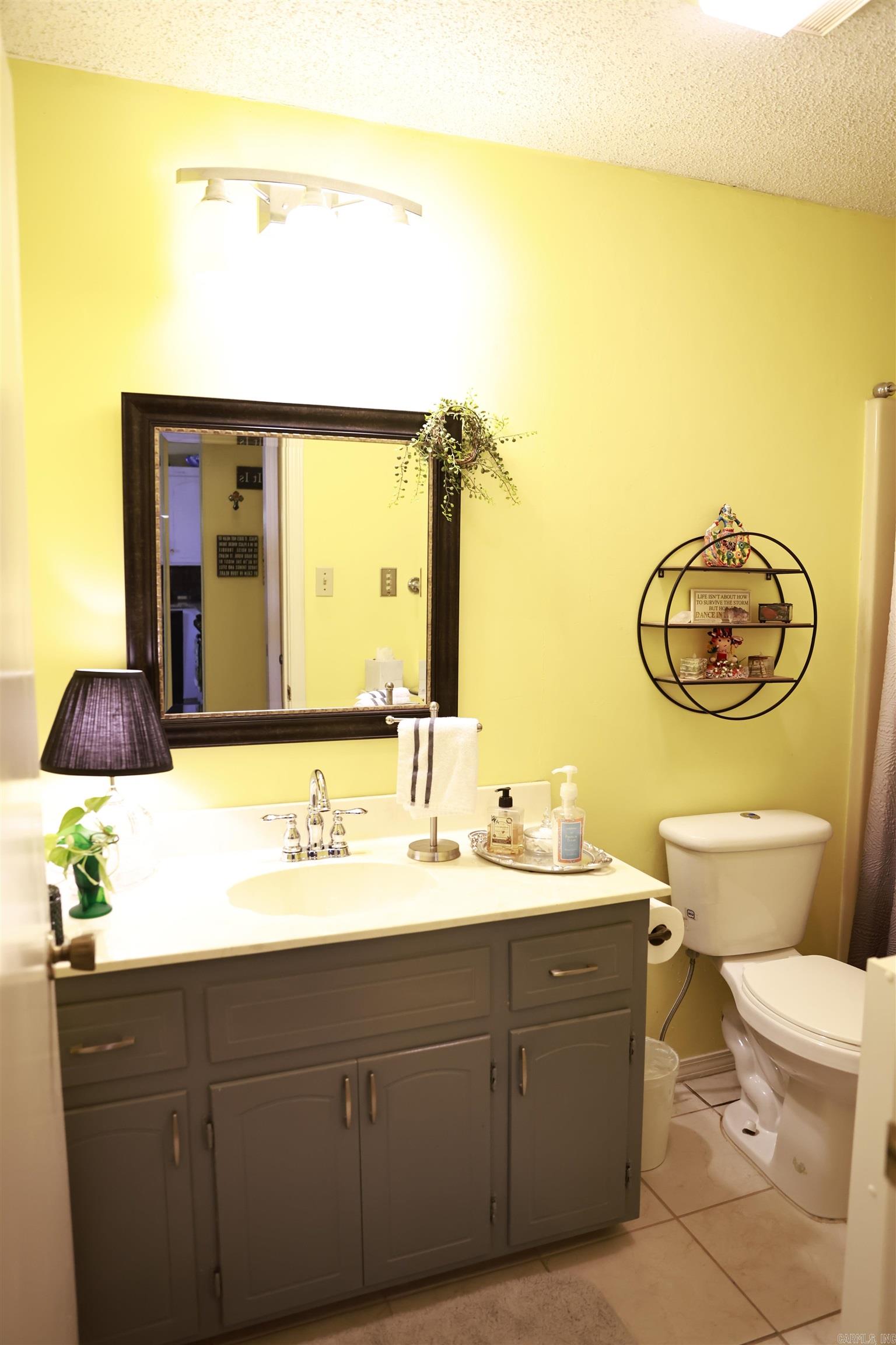 109 Indian Hills St Unit: B-10