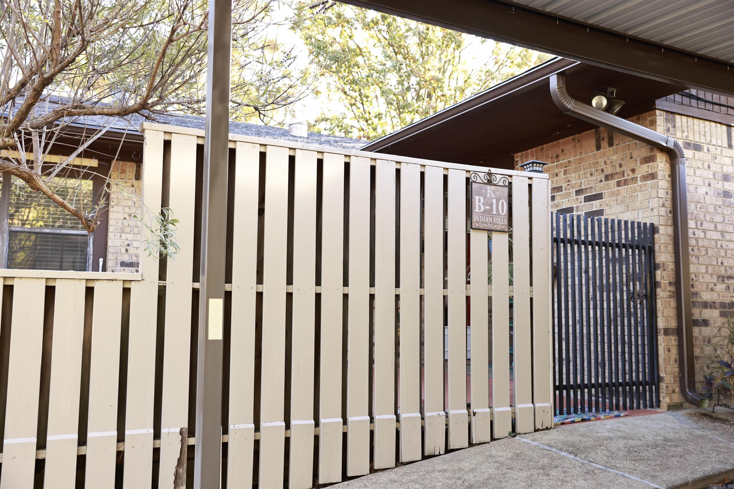 109 Indian Hills St Unit: B-10