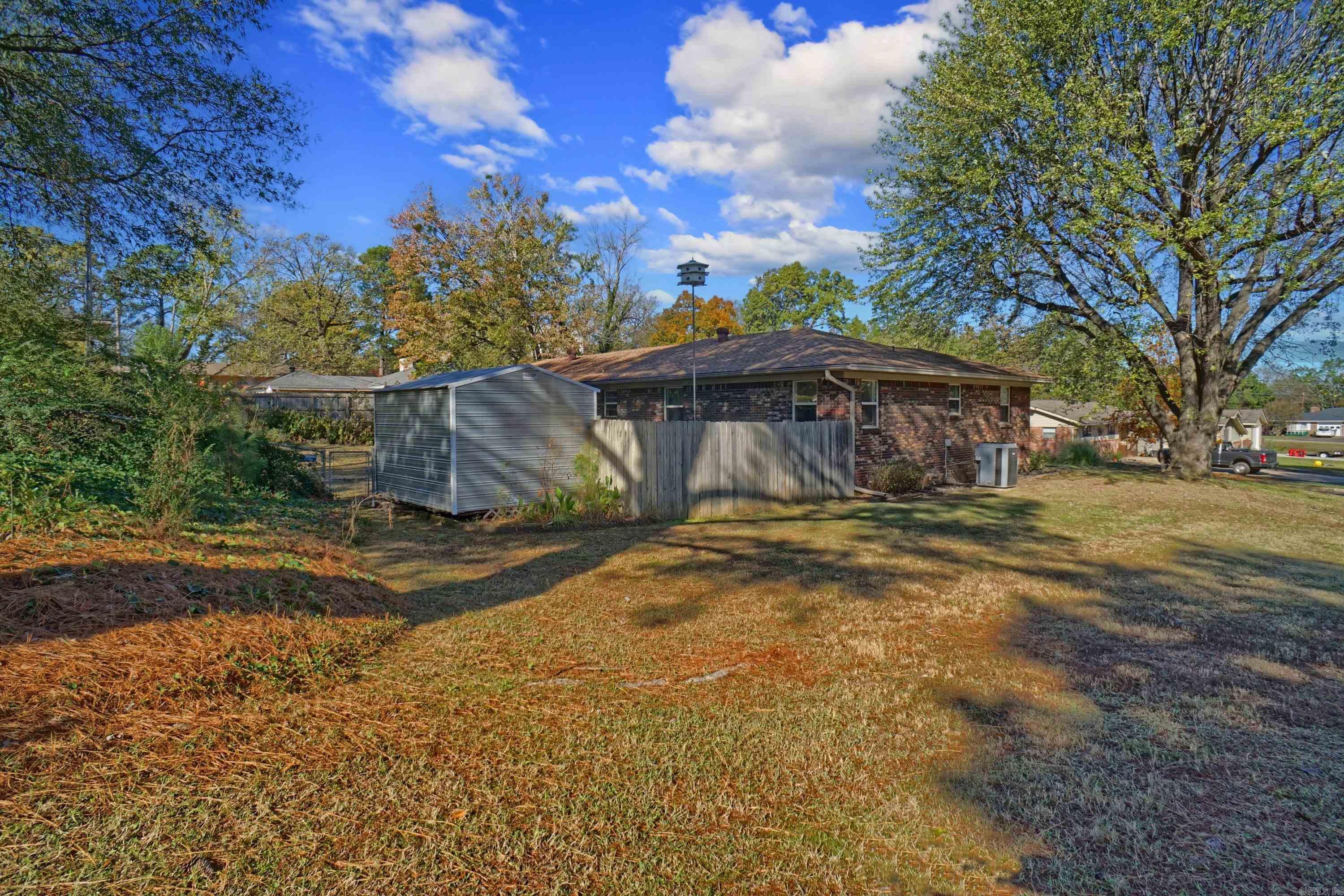1901 W 3rd Street