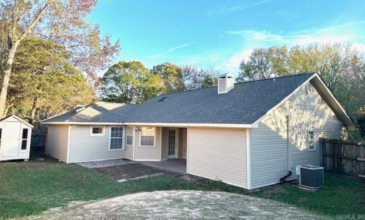 10 Summerwood Cove