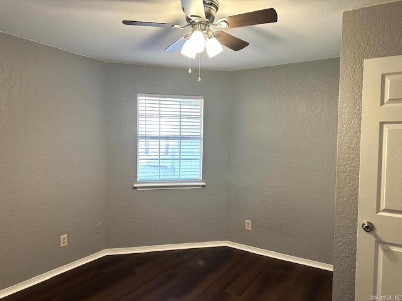 10 Summerwood Cove