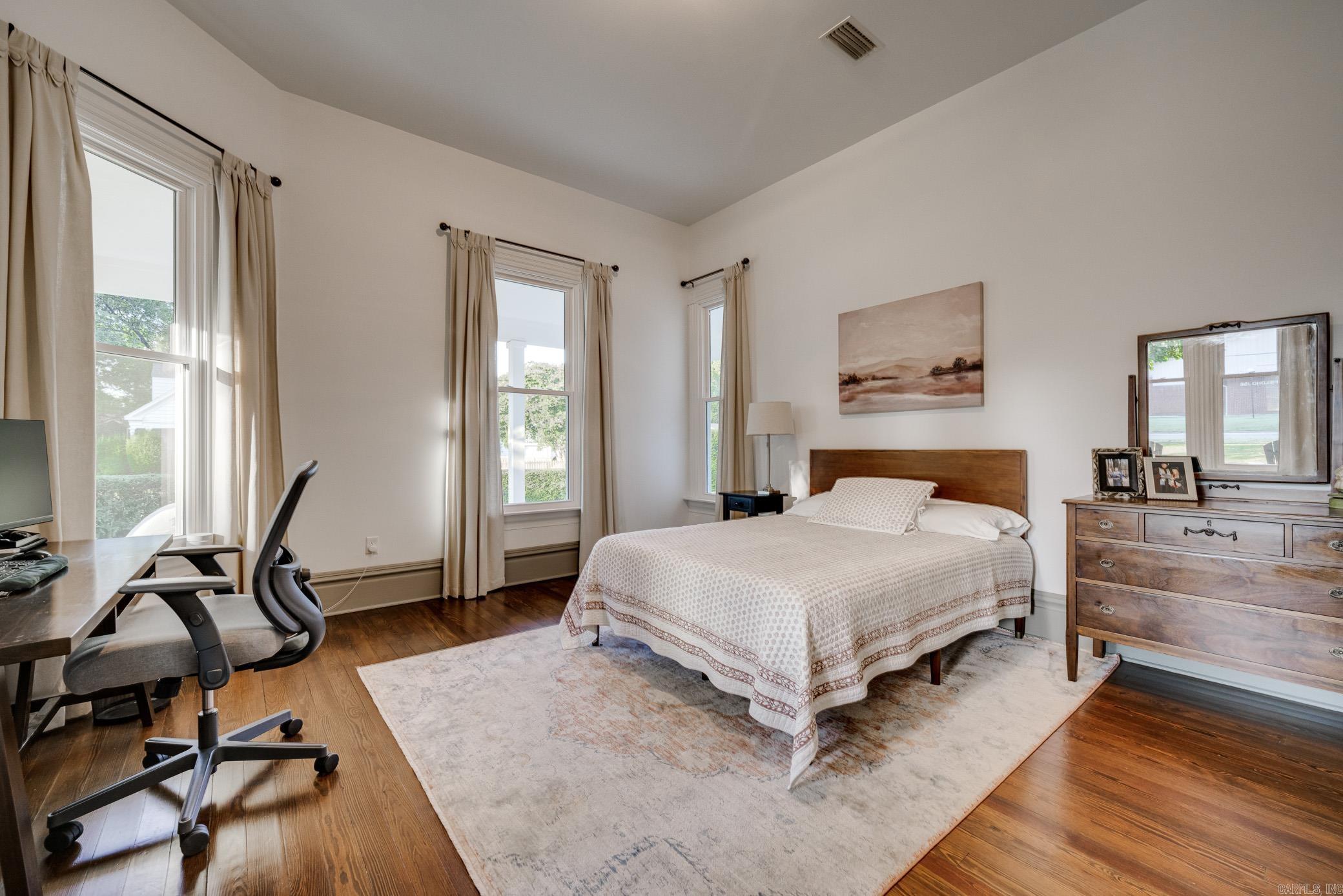 344 Conway Boulevard