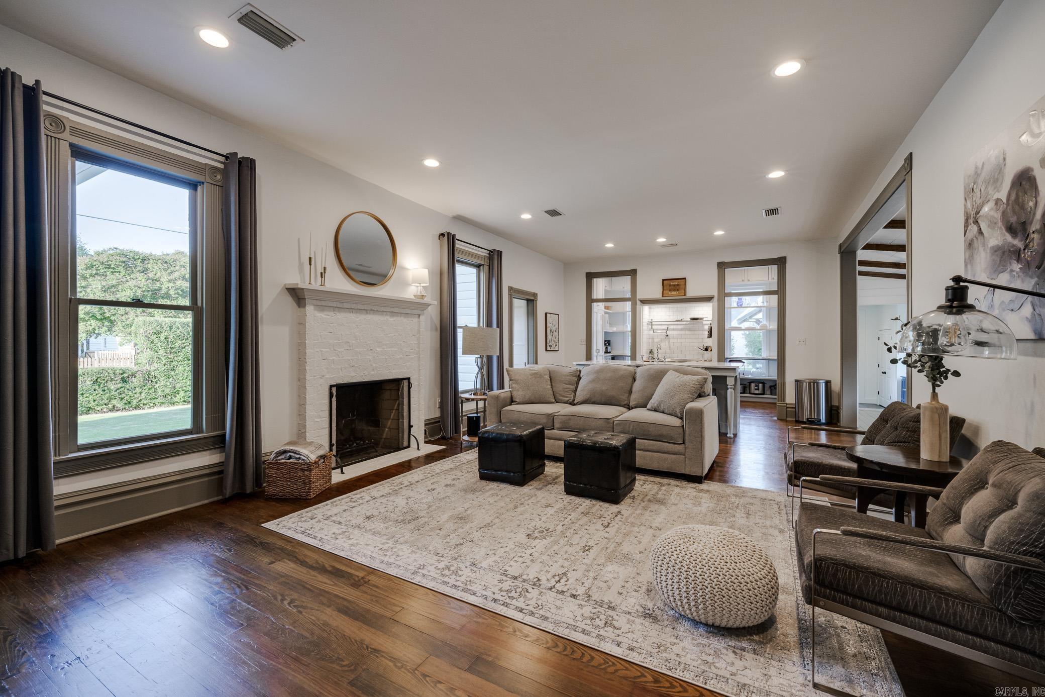 344 Conway Boulevard