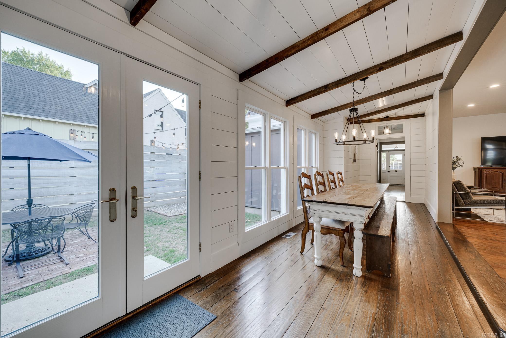 344 Conway Boulevard