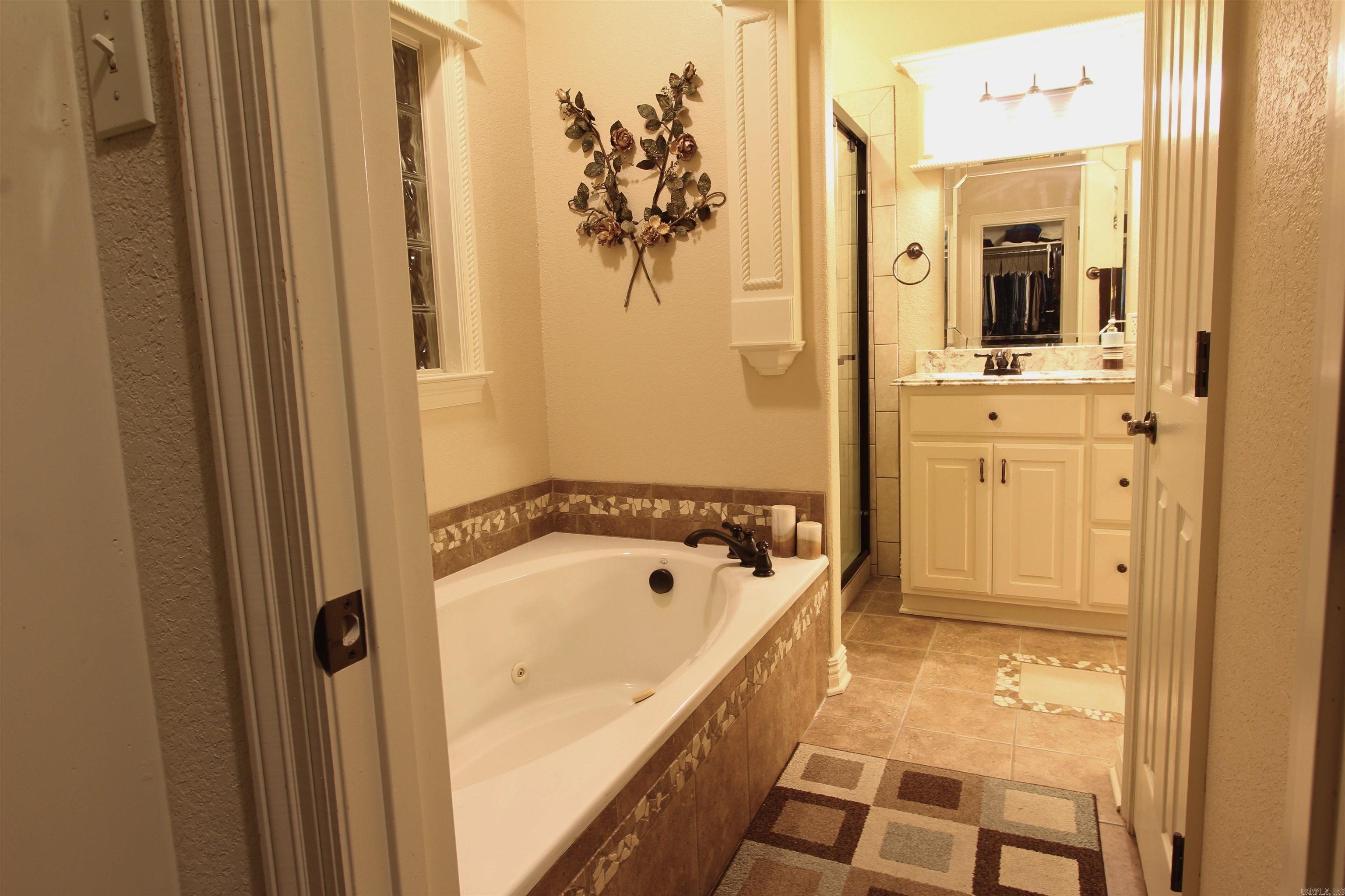 2701 Gemstone Drive