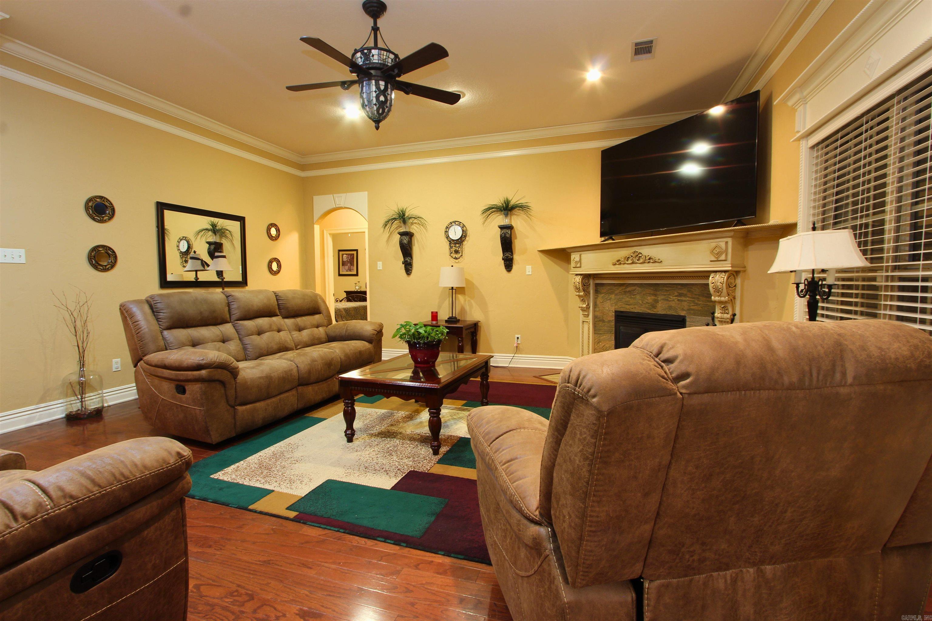 2701 Gemstone Drive