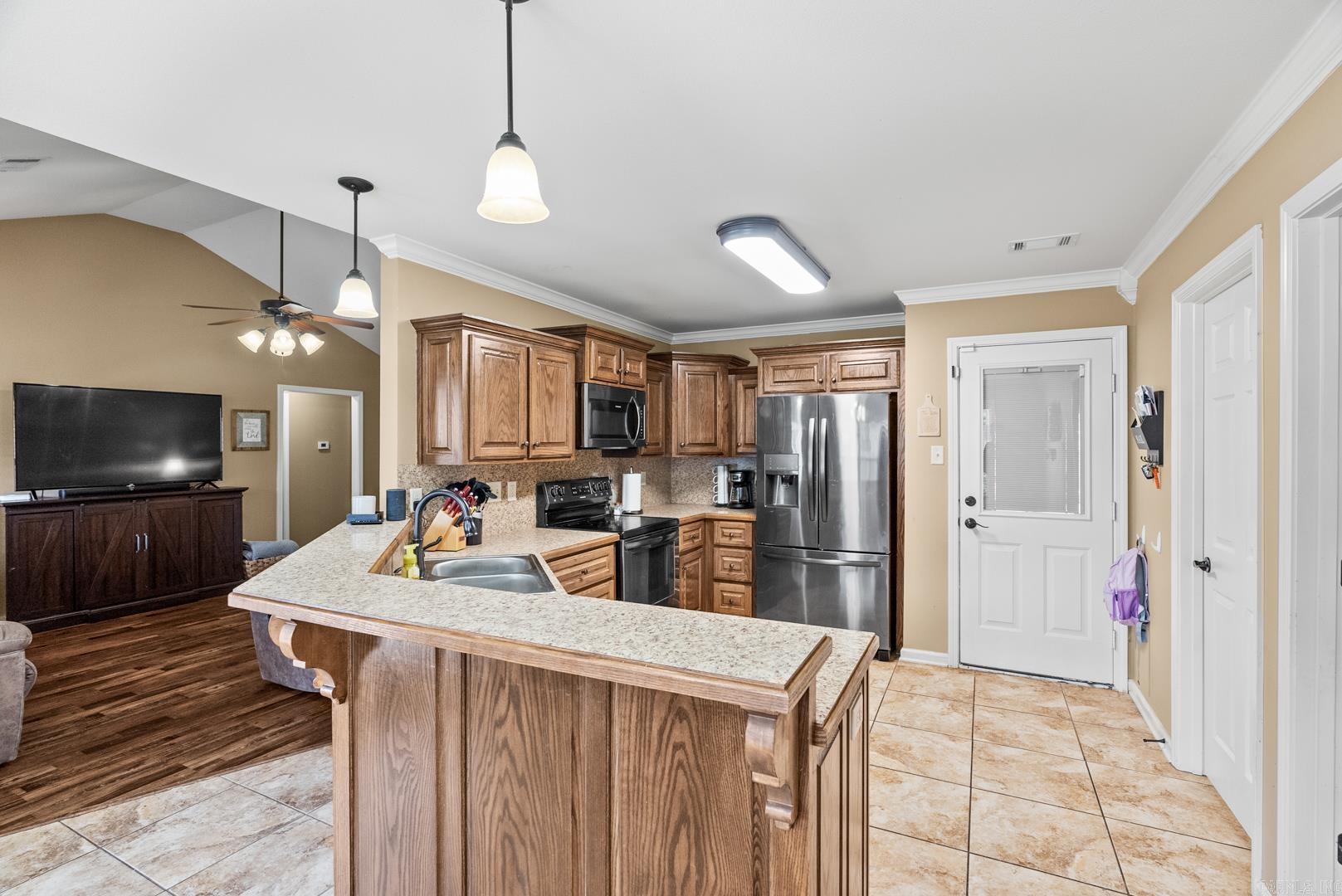 406 Hill Creek Drive
