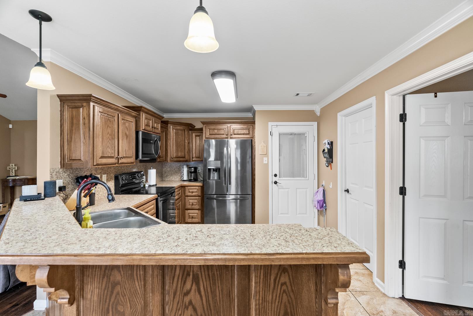 406 Hill Creek Drive