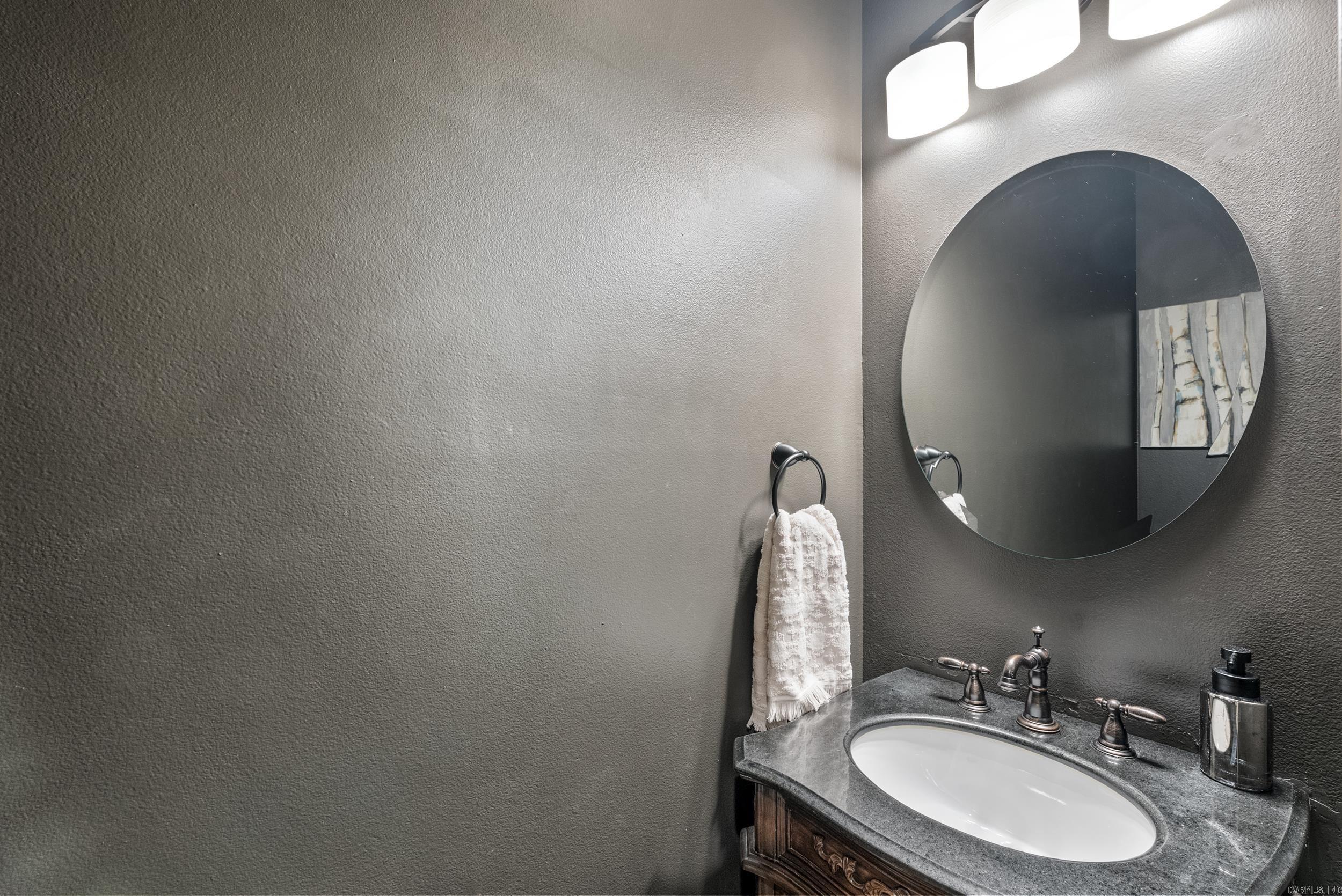 5115 Greystone Drive