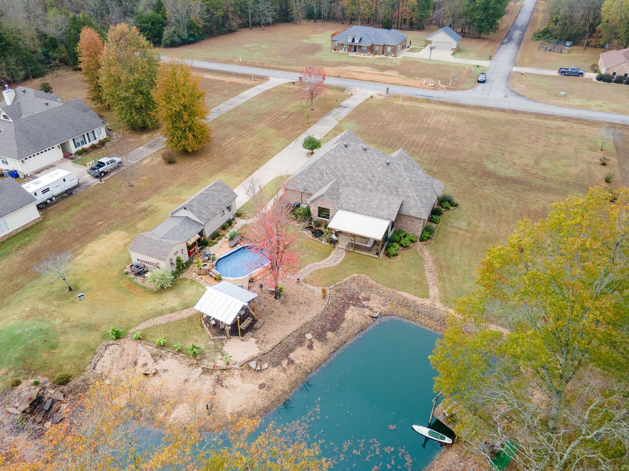 4 Greystone Drive
