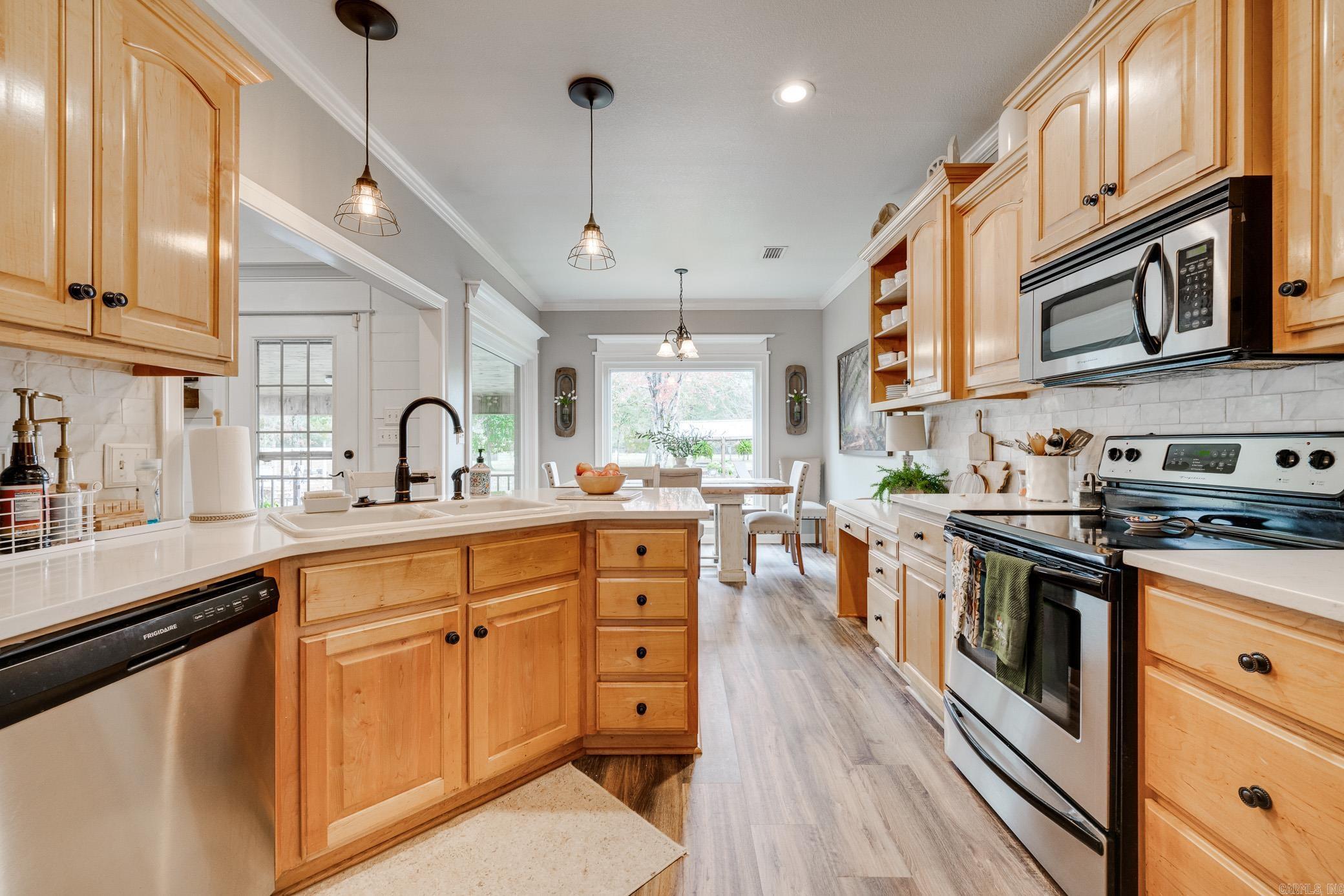 4 Greystone Drive