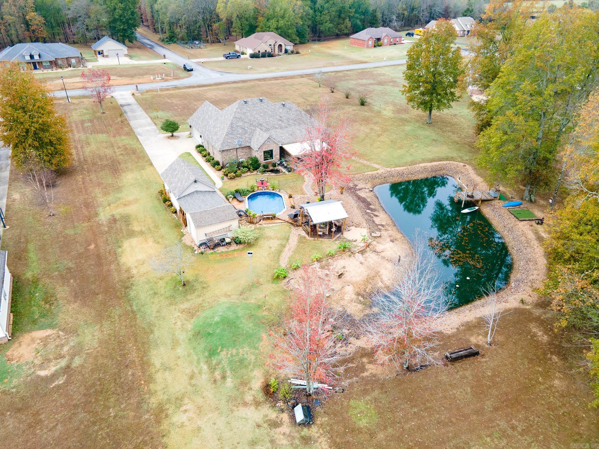 4 Greystone Drive