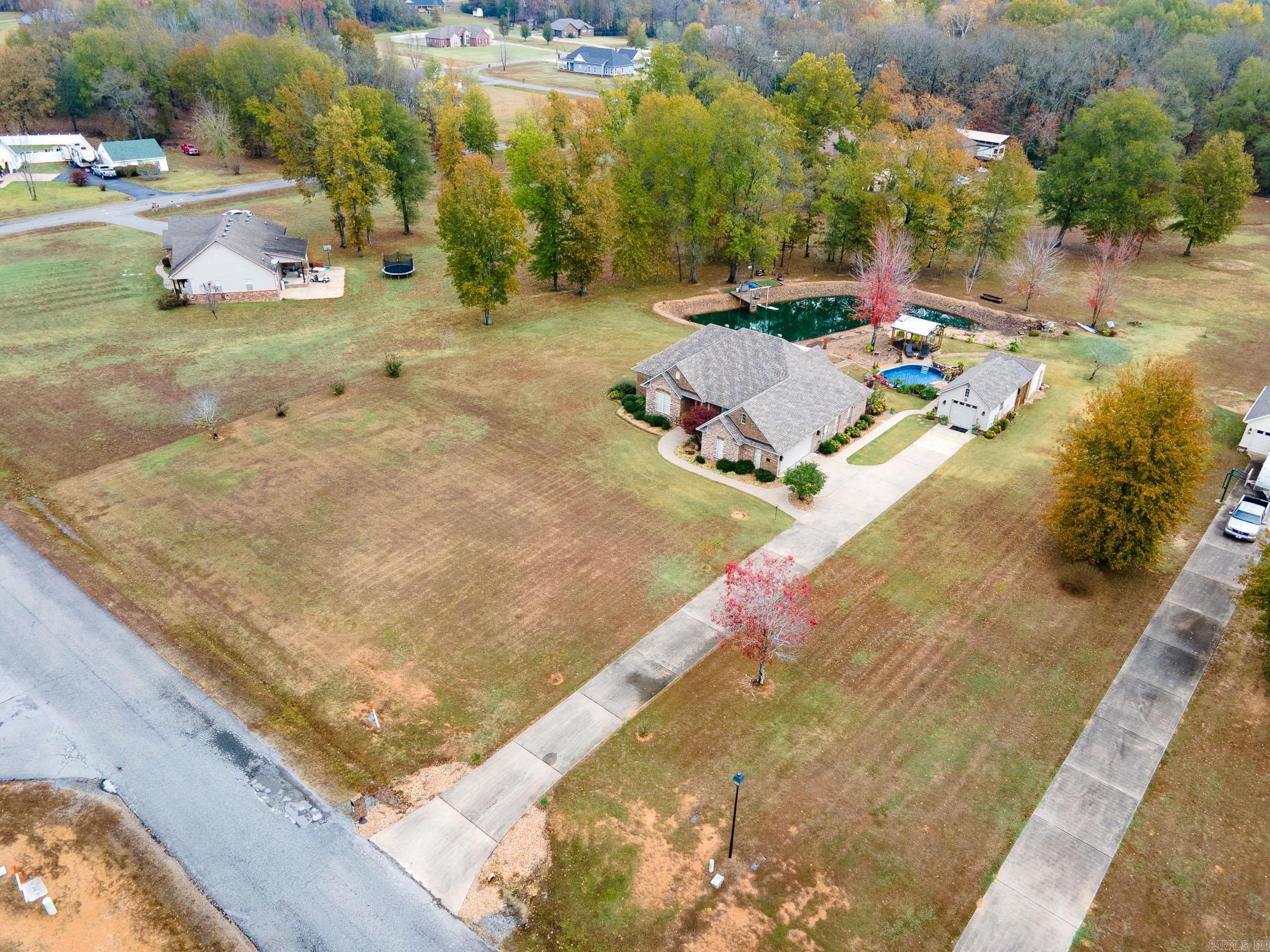 4 Greystone Drive