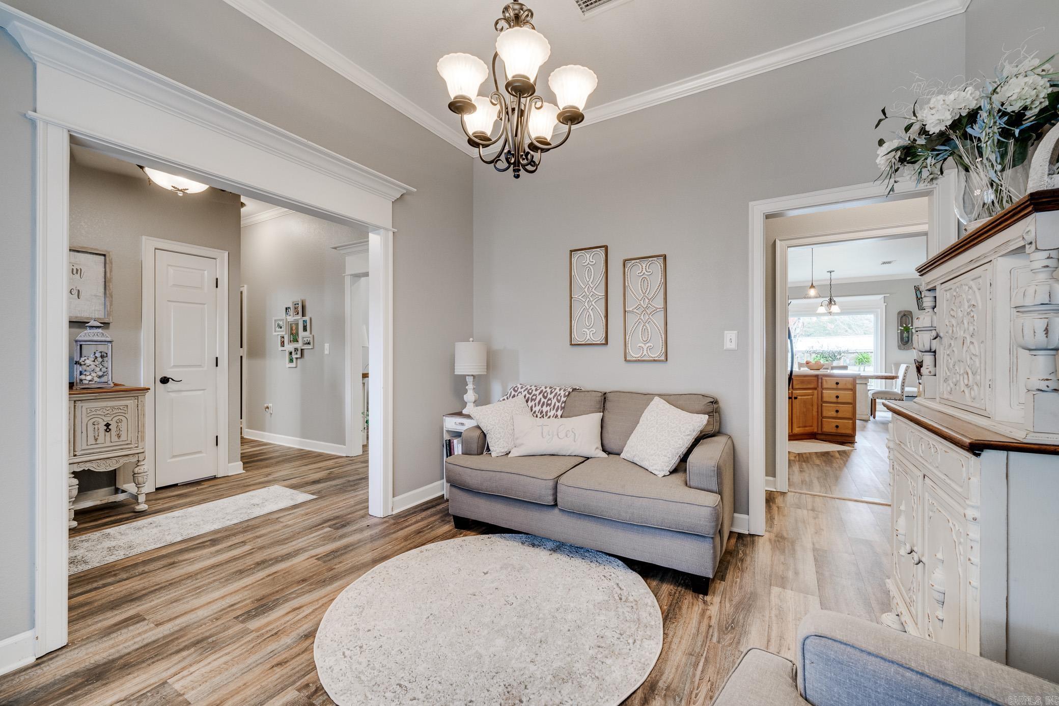 4 Greystone Drive