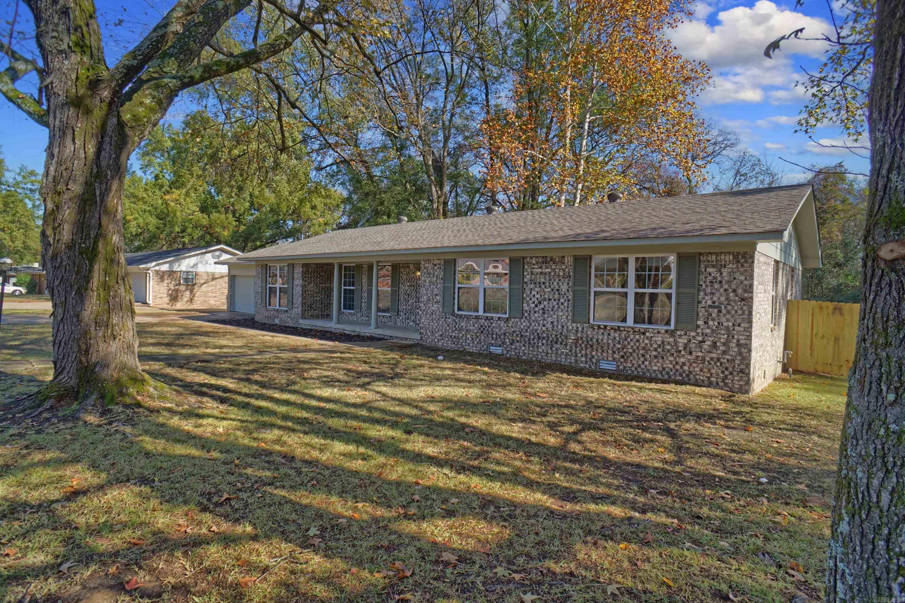 221 S Arlington Avenue