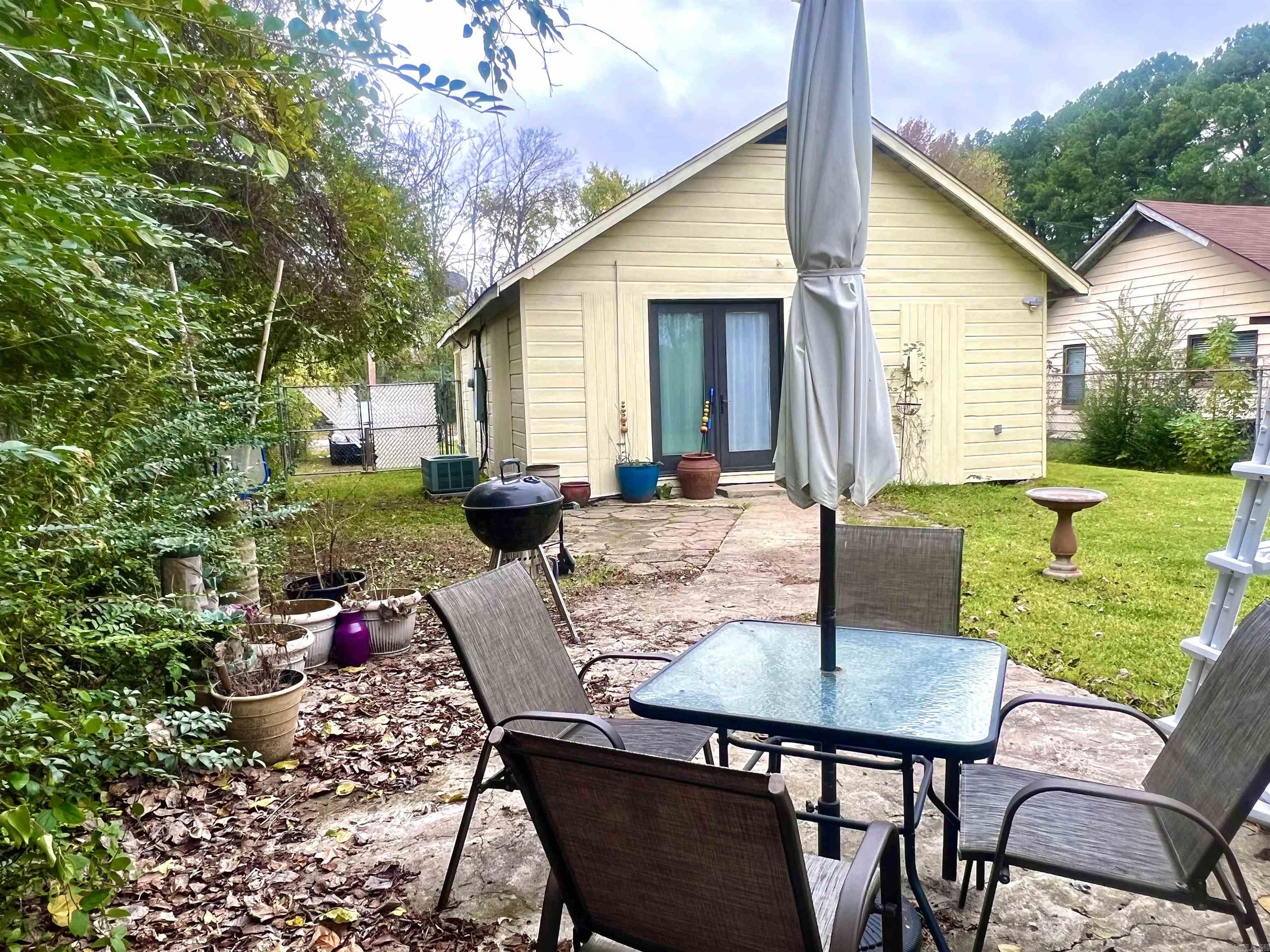 5317 Jelce Road