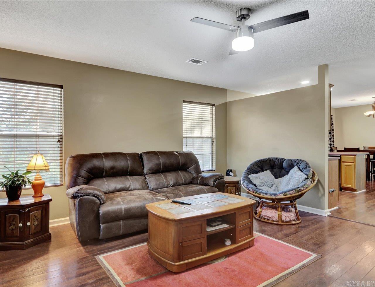 449 Walnut
