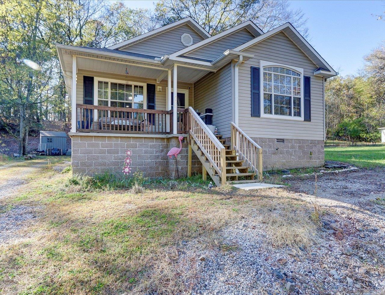 449 Walnut