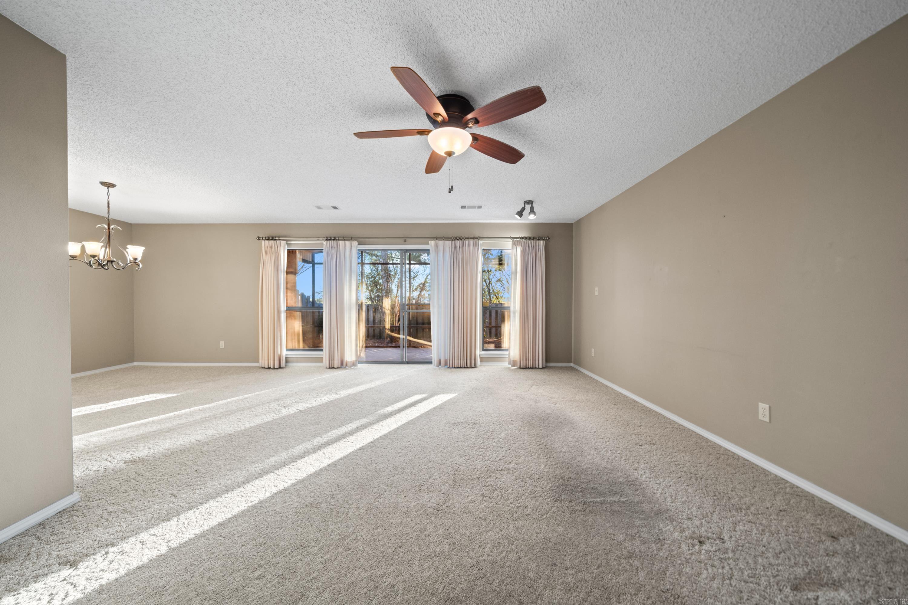 124 Corporate Terrace Unit: 17B