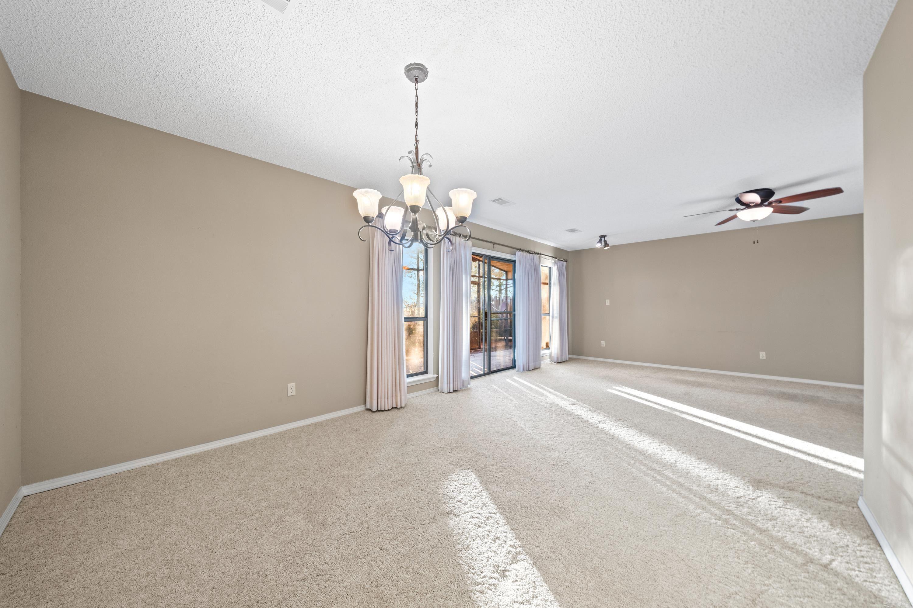 124 Corporate Terrace Unit: 17B