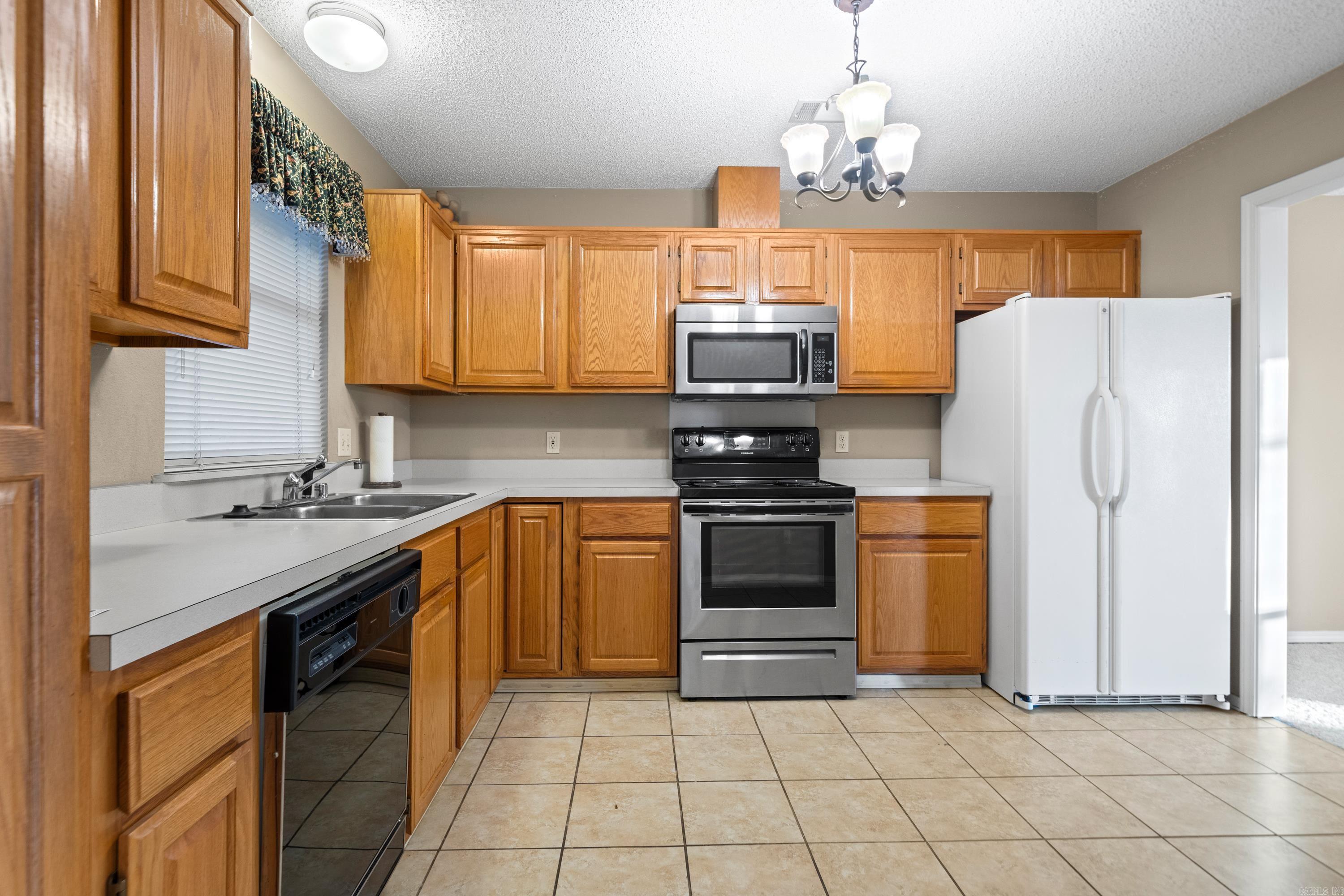 124 Corporate Terrace Unit: 17B