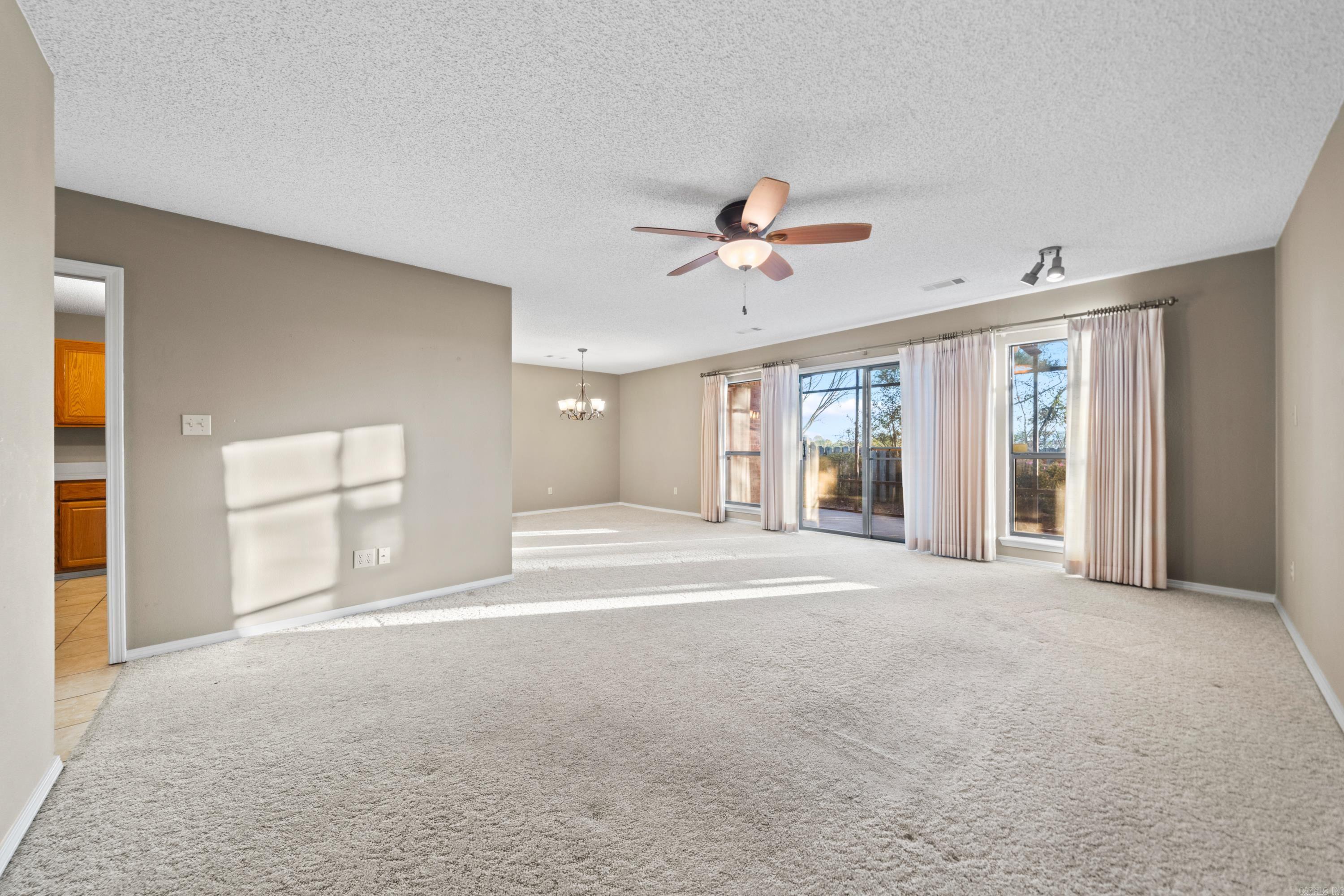 124 Corporate Terrace Unit: 17B