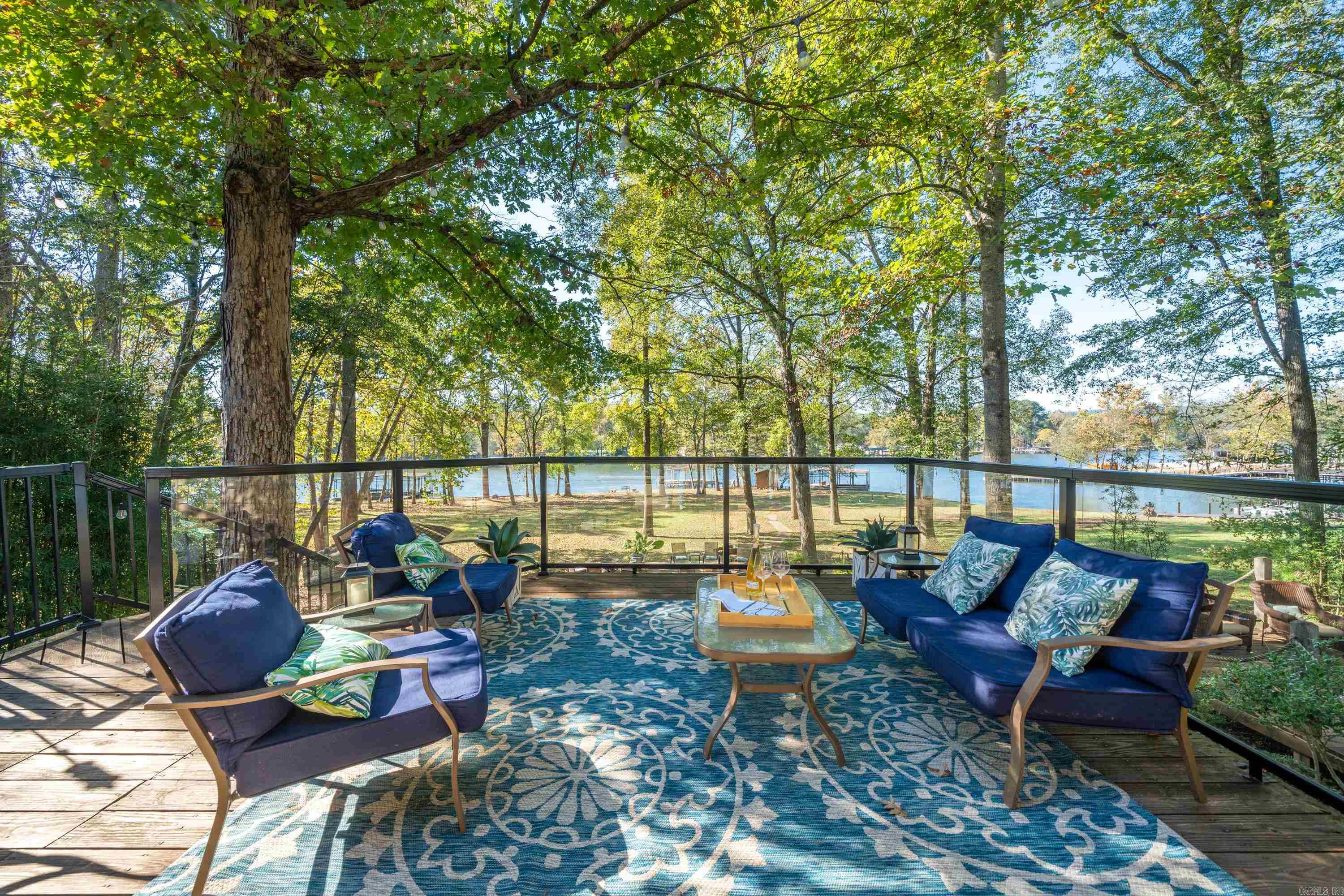 203 Golden Oak Cir Circle