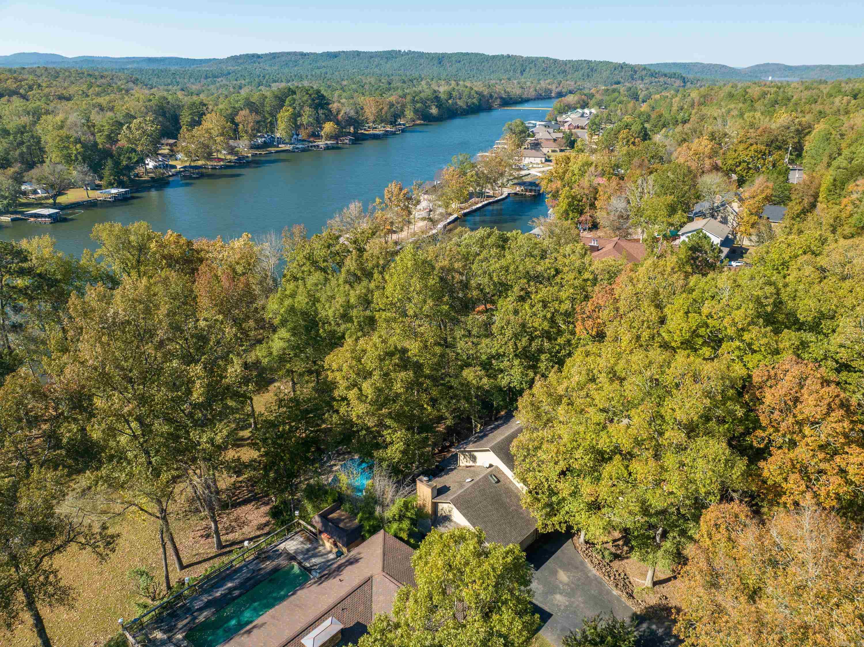 203 Golden Oak Cir Circle