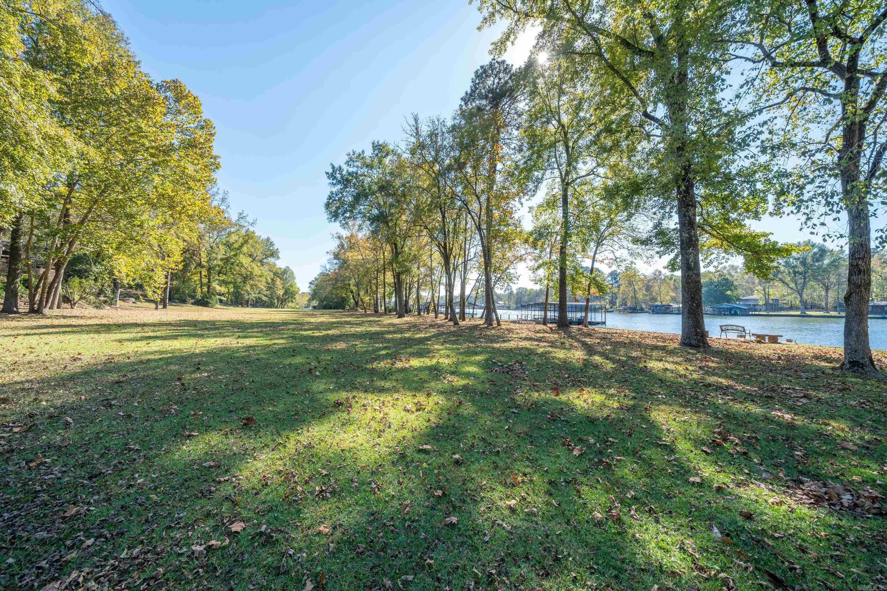 203 Golden Oak Cir Circle