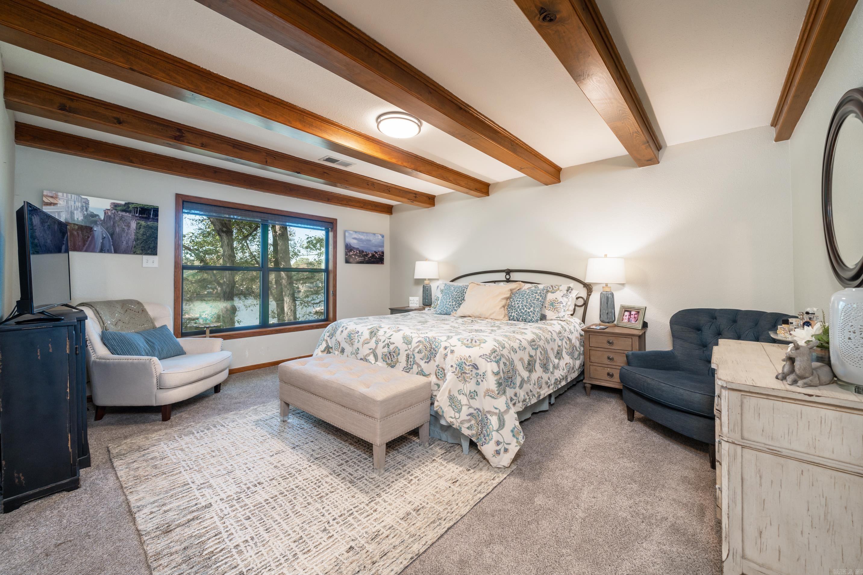 203 Golden Oak Cir Circle