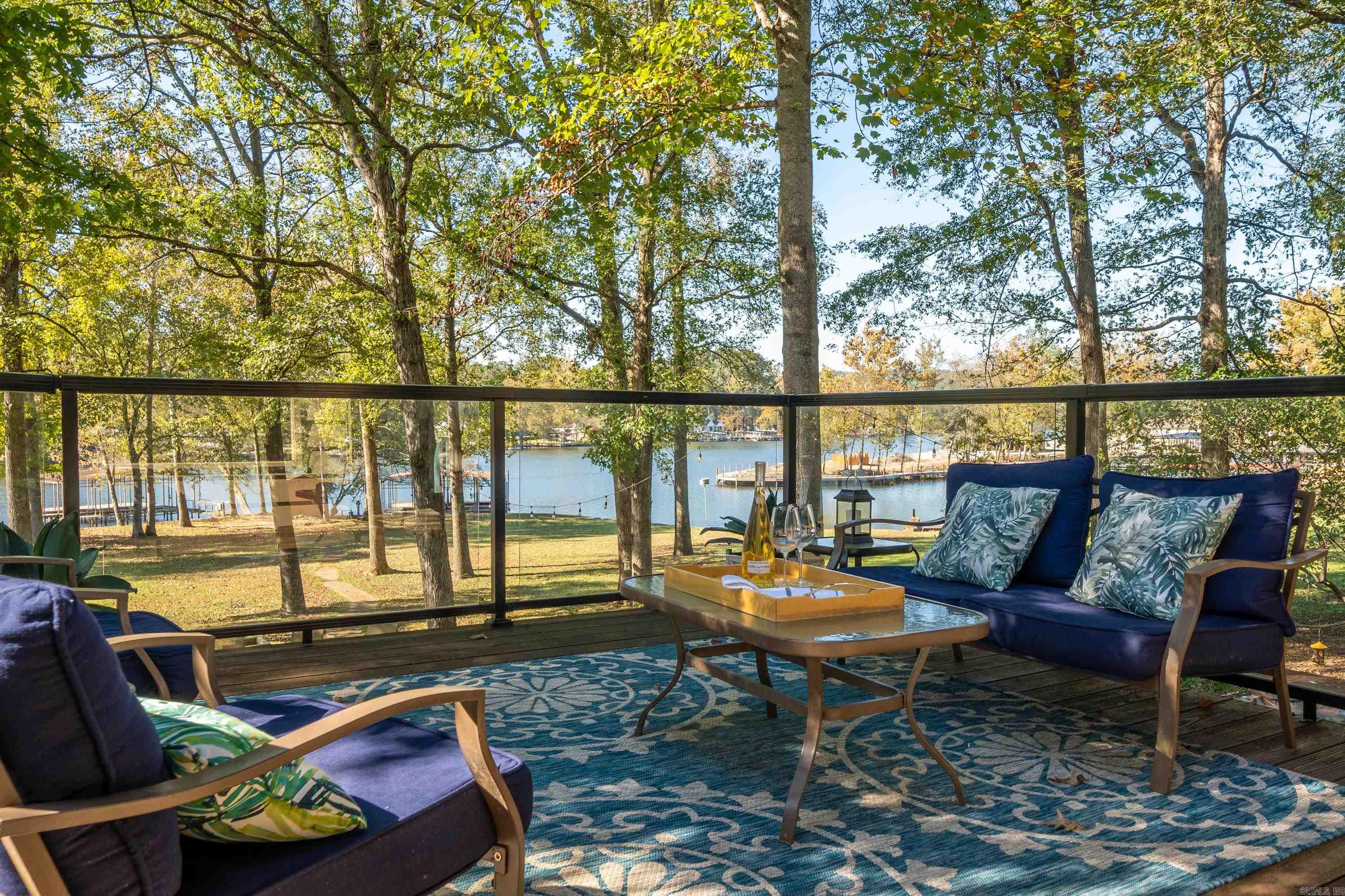 203 Golden Oak Cir Circle