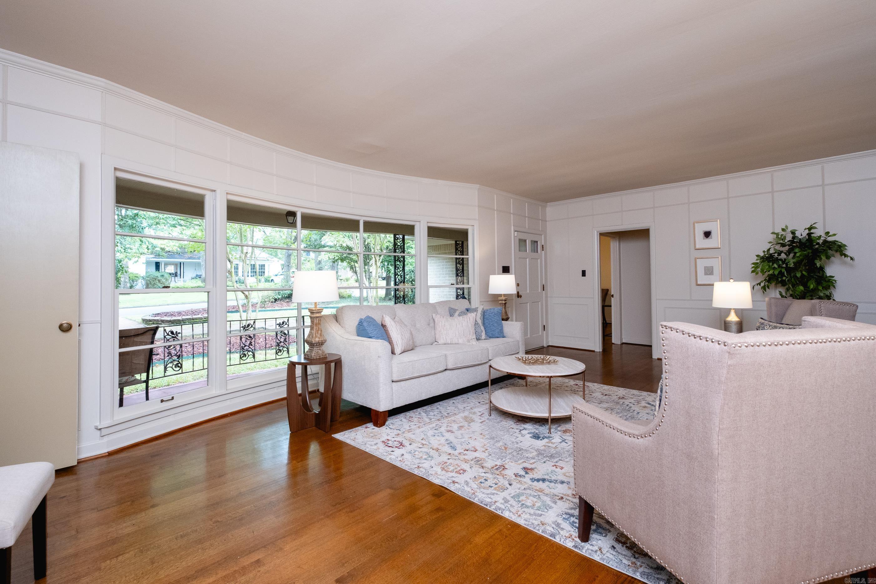 5500 N Grandview Street