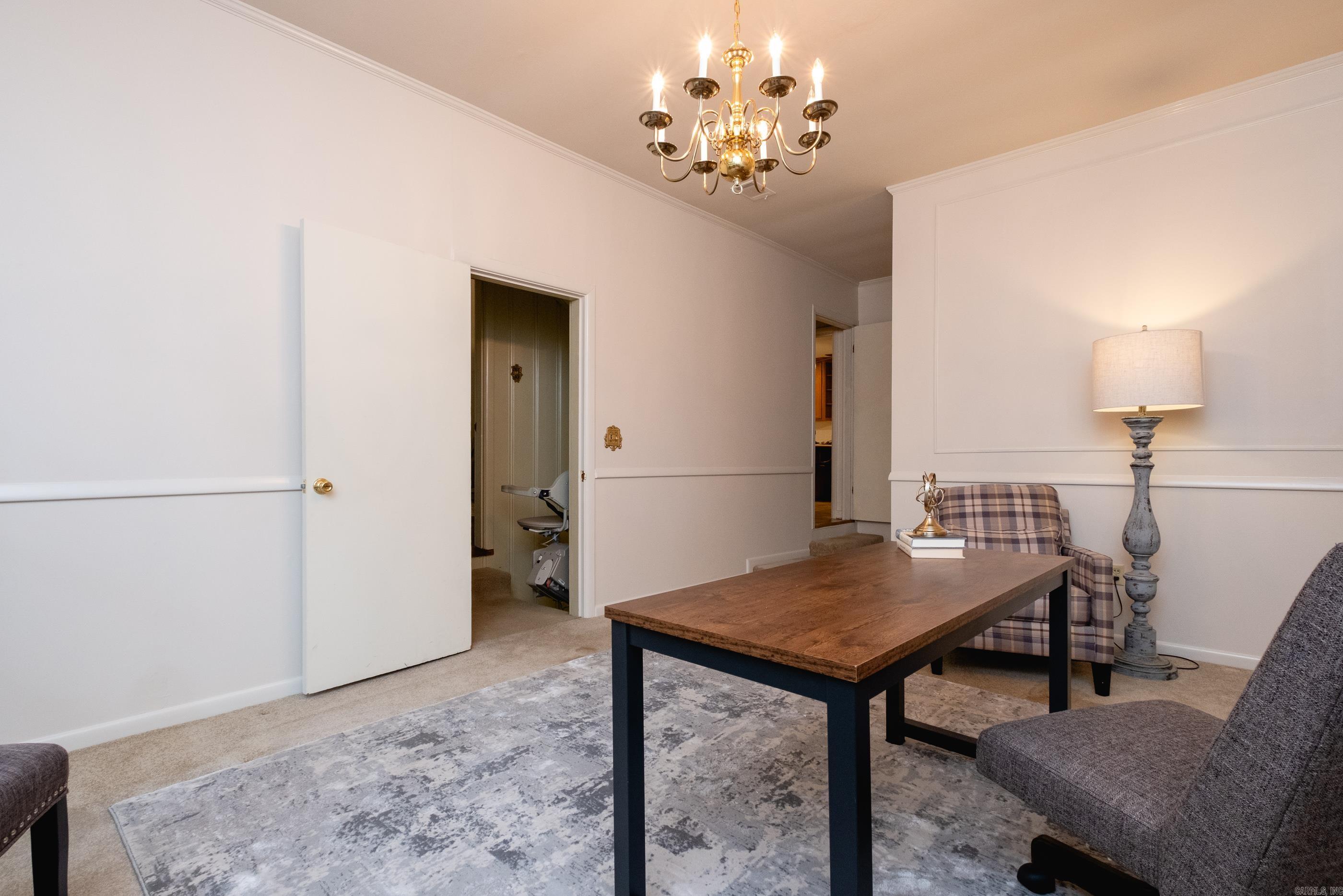 5500 N Grandview Street