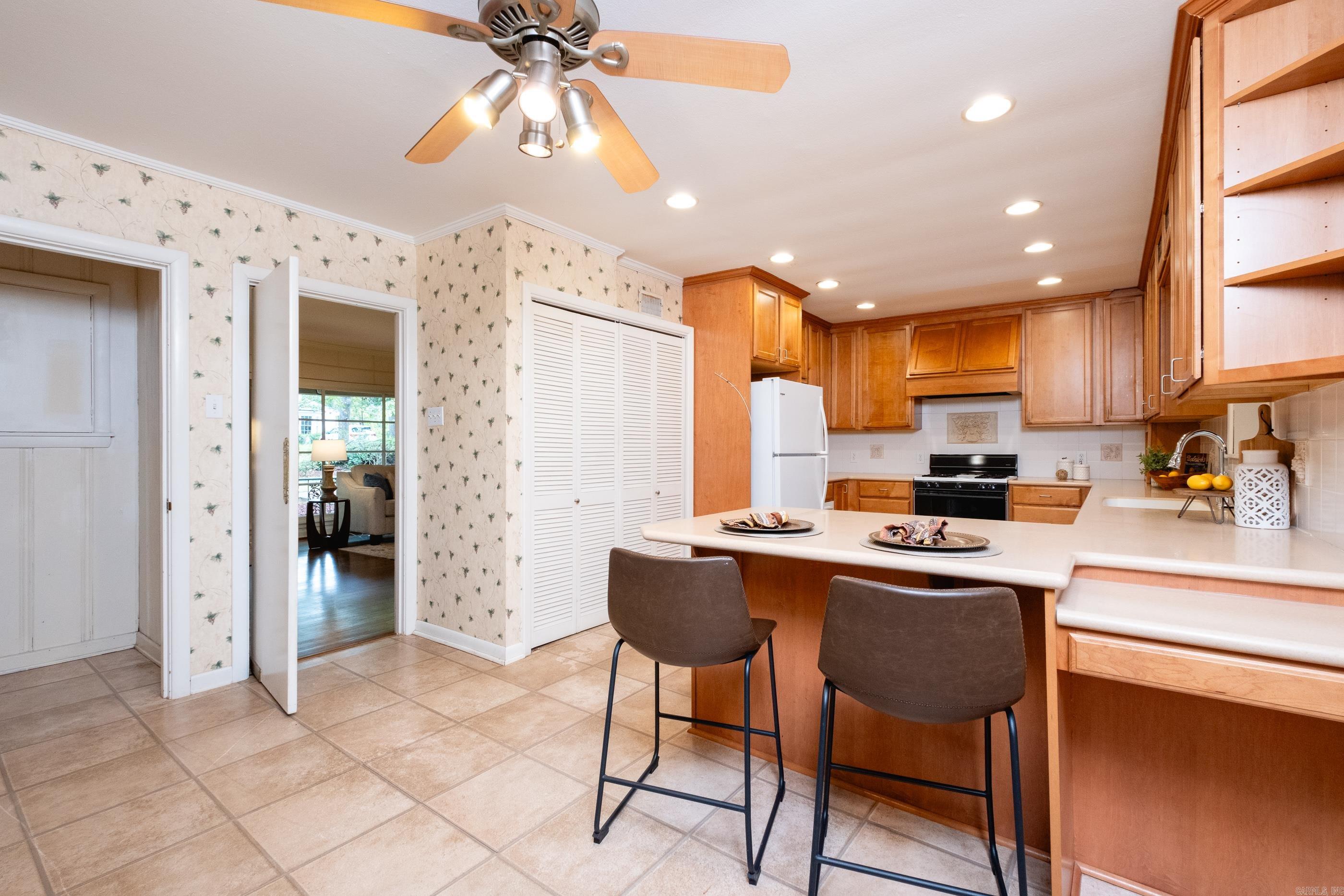 5500 N Grandview Street