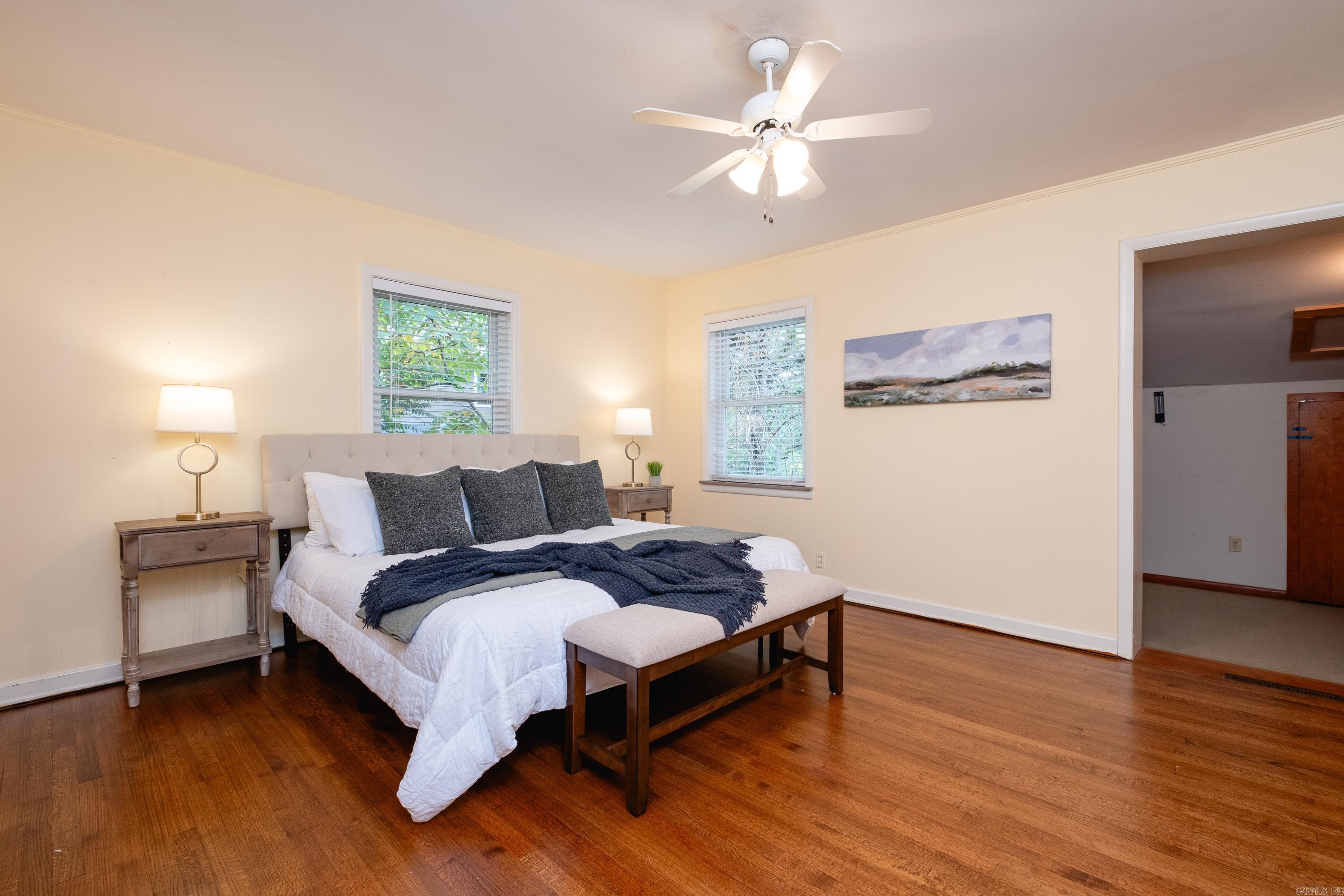 5500 N Grandview Street