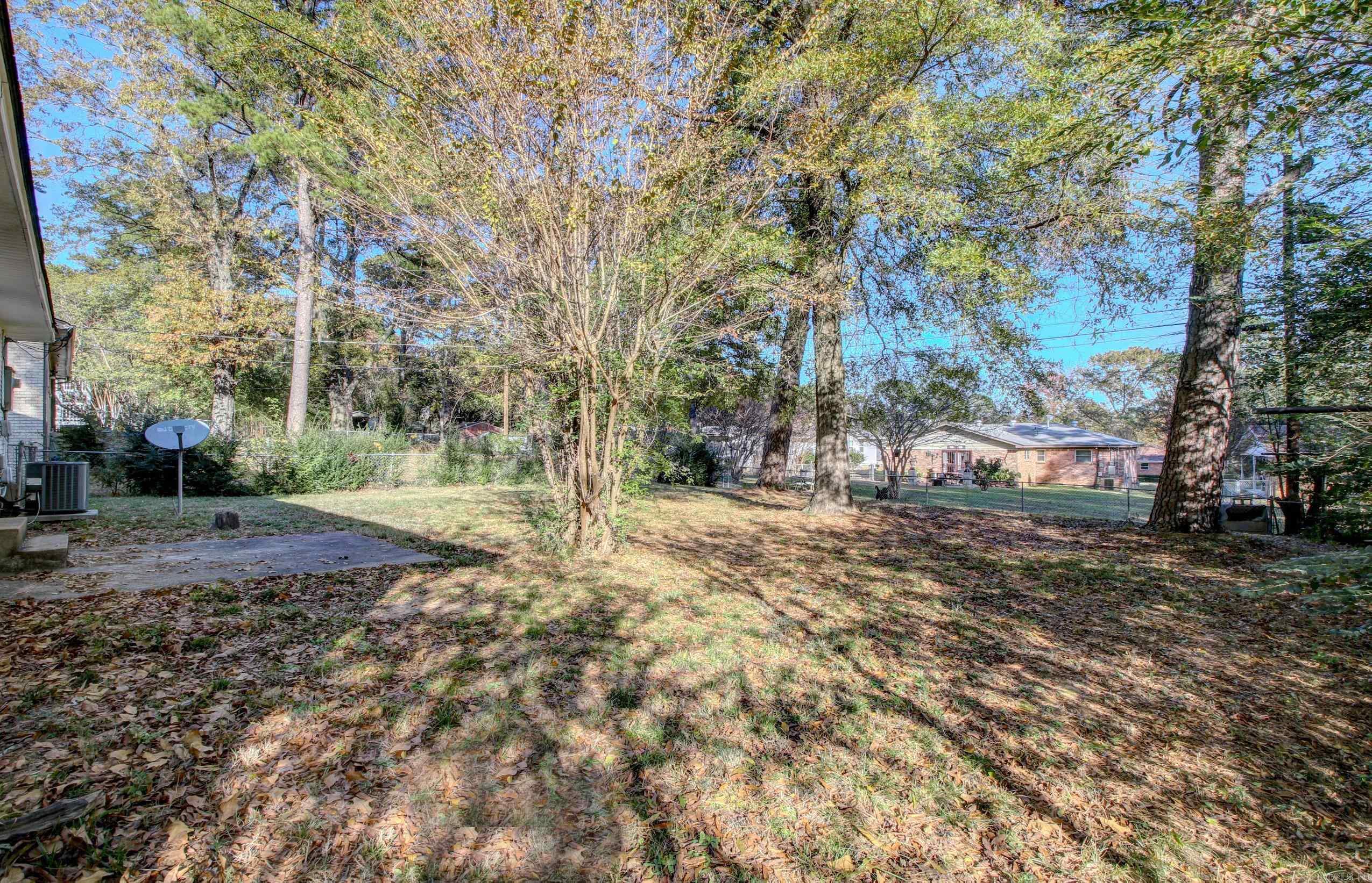 1501 Glenda Dr
