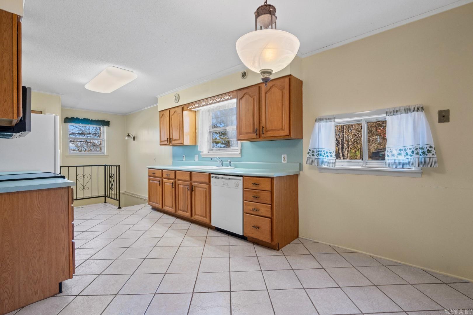 458 Little Mazarn Road