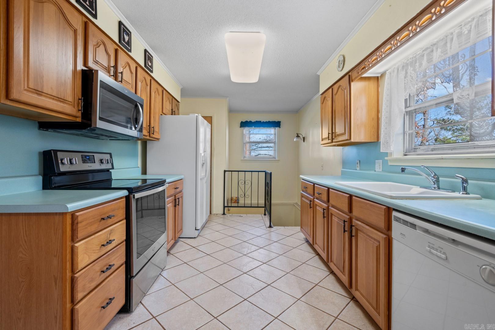 458 Little Mazarn Road