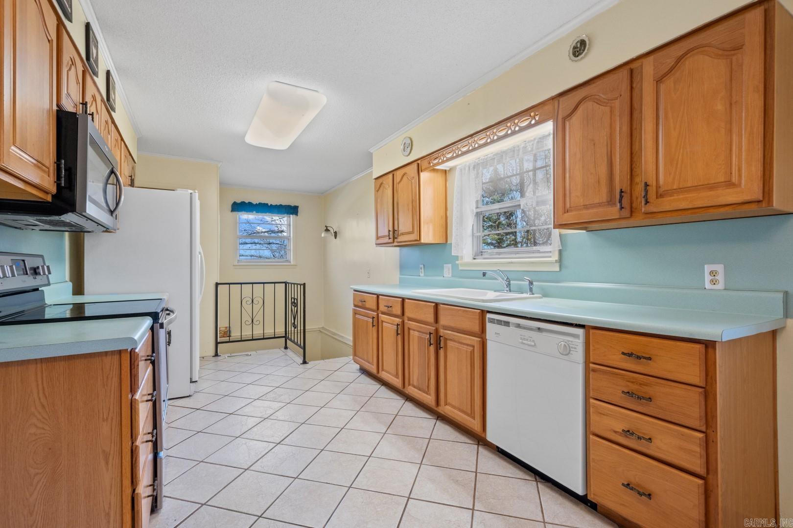 458 Little Mazarn Road