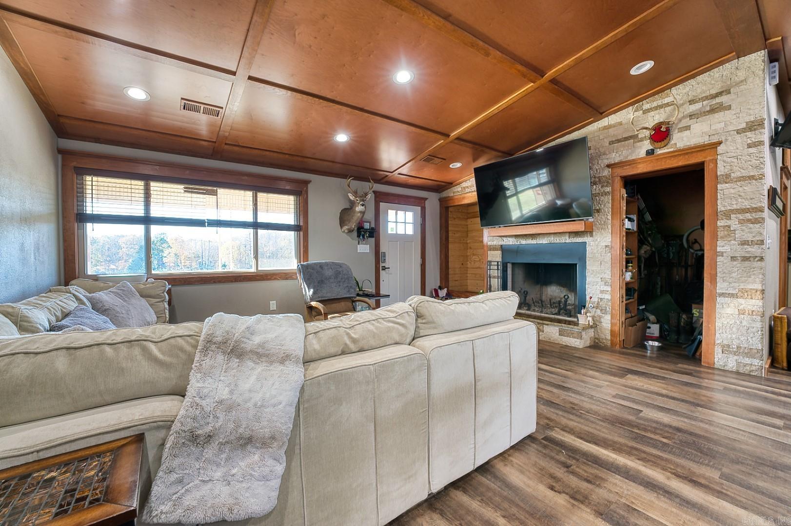 5500 Mill Creek Road