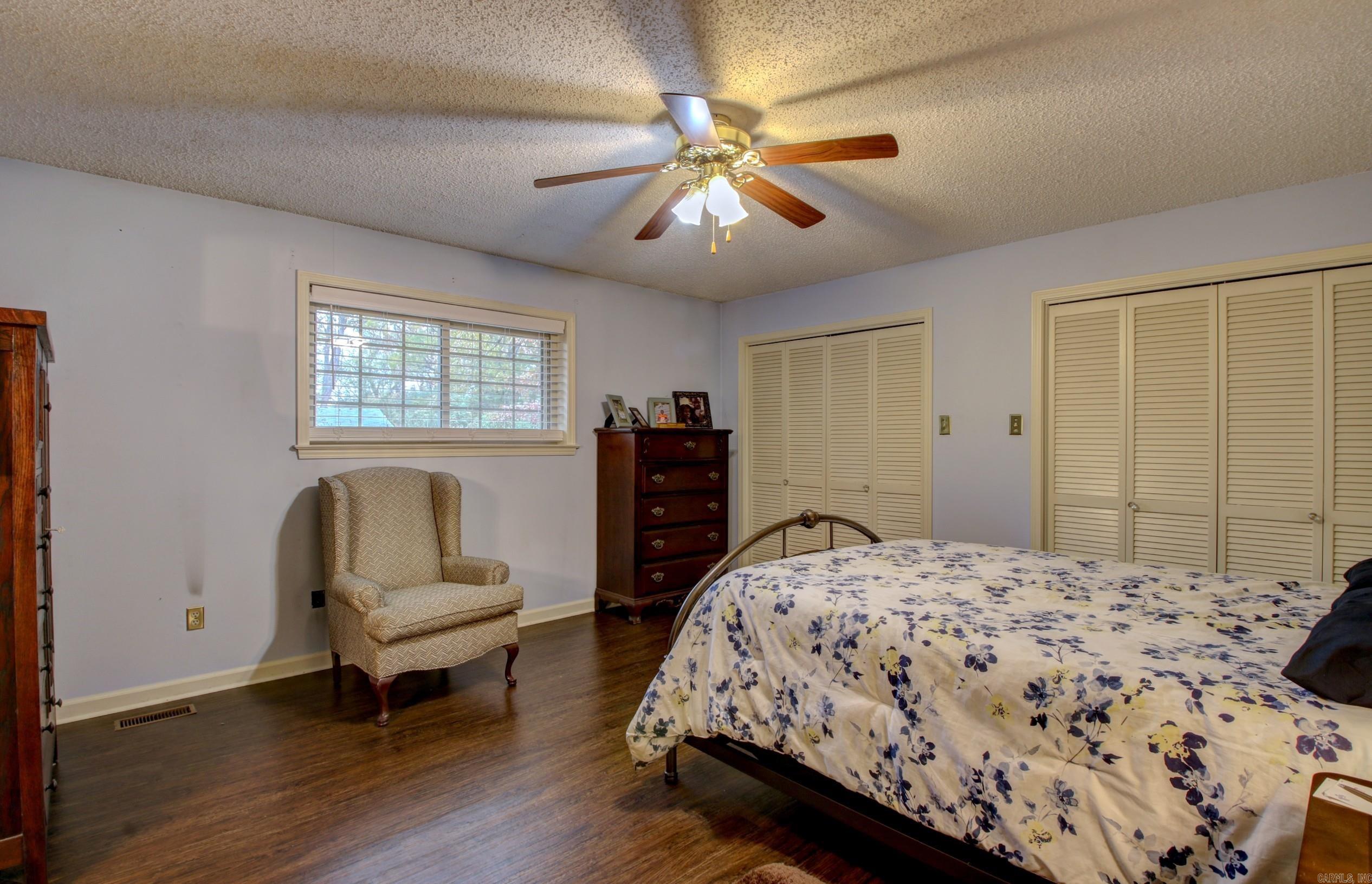 6107 Timber Lake Drive