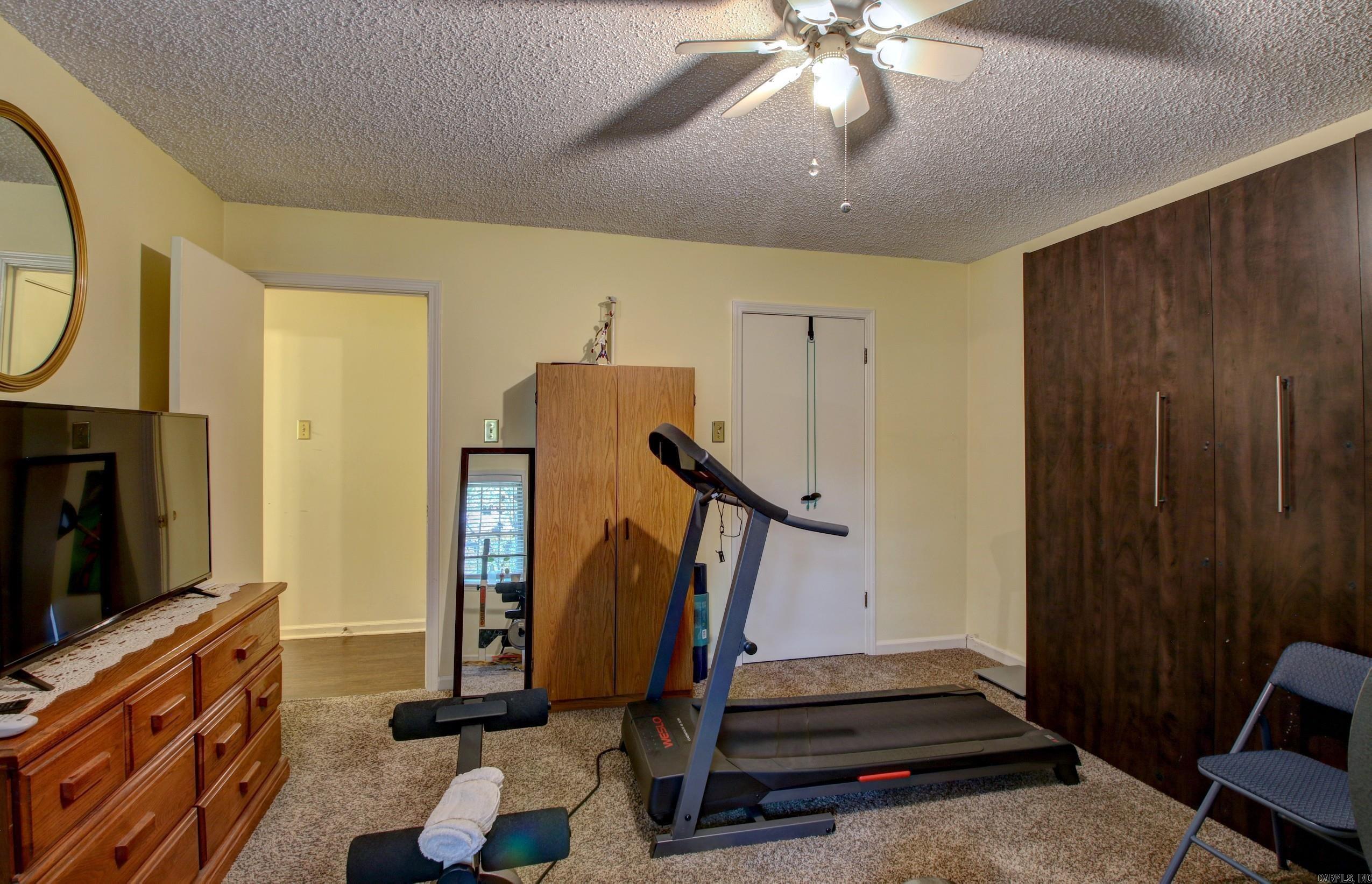 6107 Timber Lake Drive