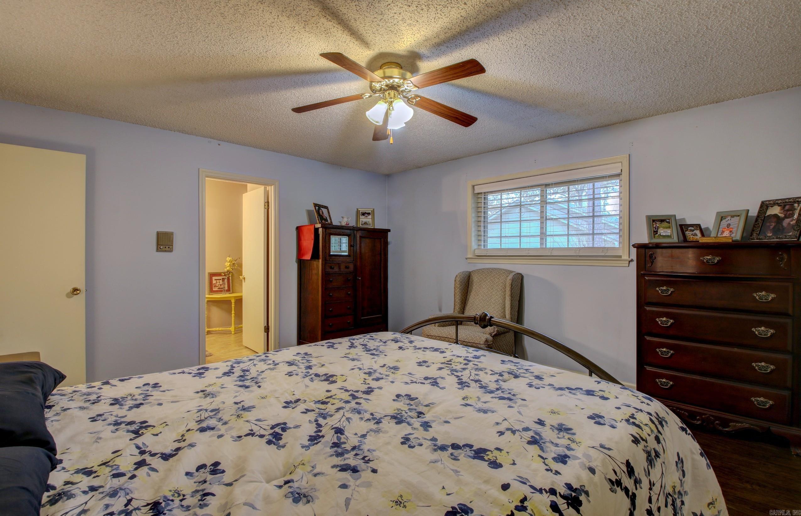 6107 Timber Lake Drive
