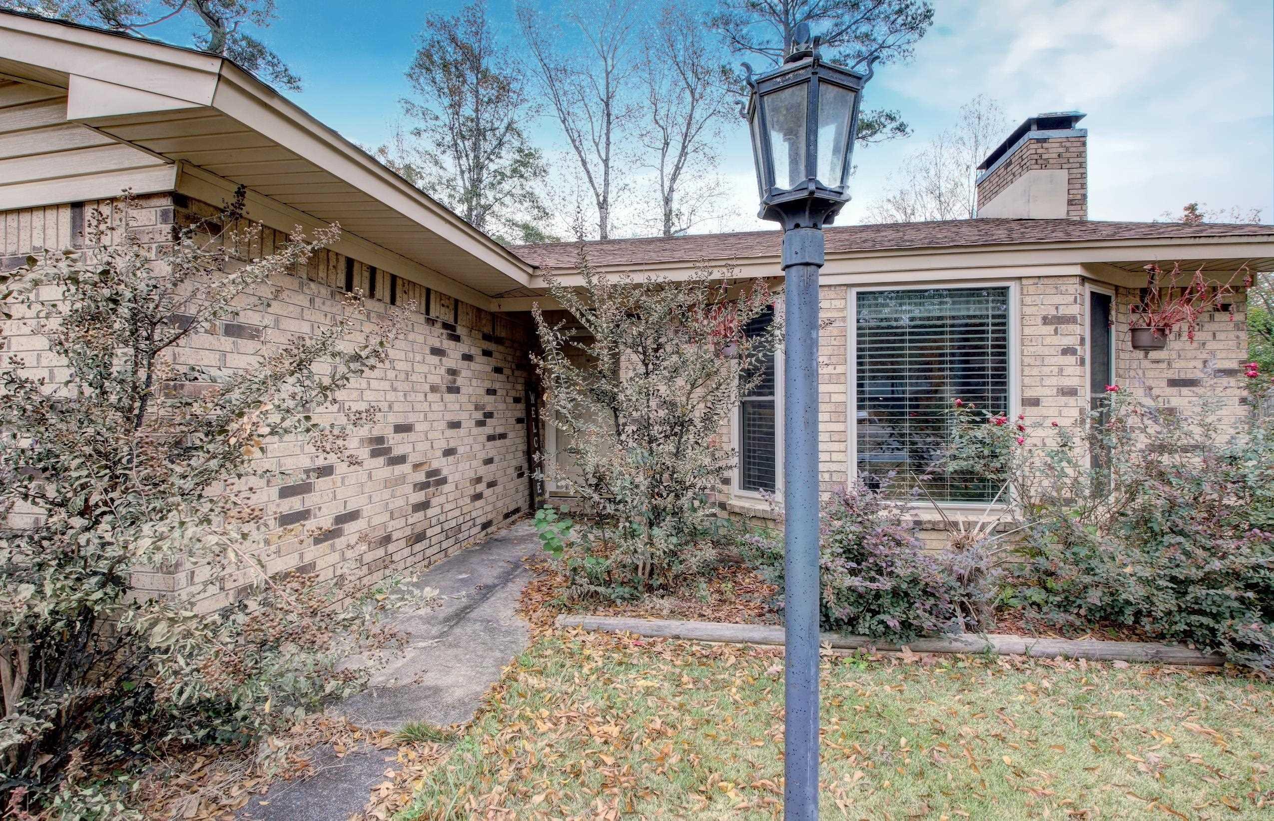 6107 Timber Lake Drive