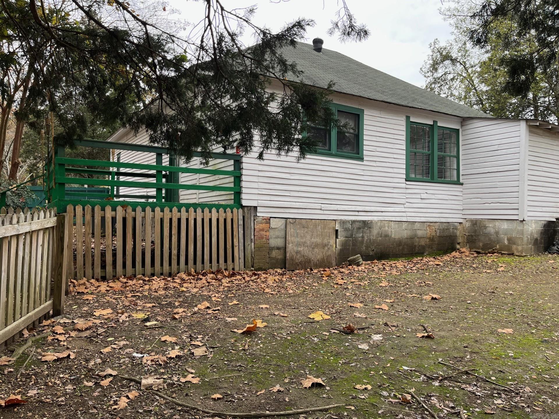 307 N 4th Street